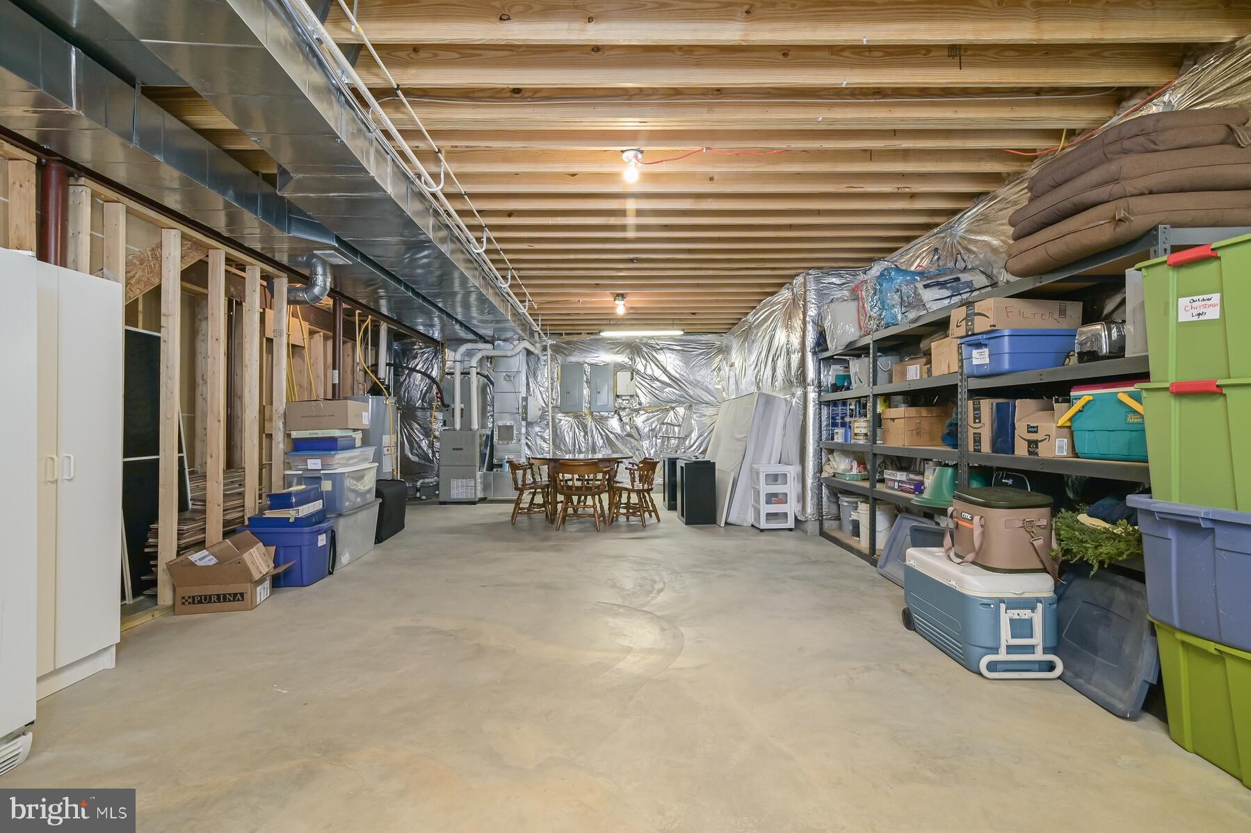 CLOVERFIELD - Residential