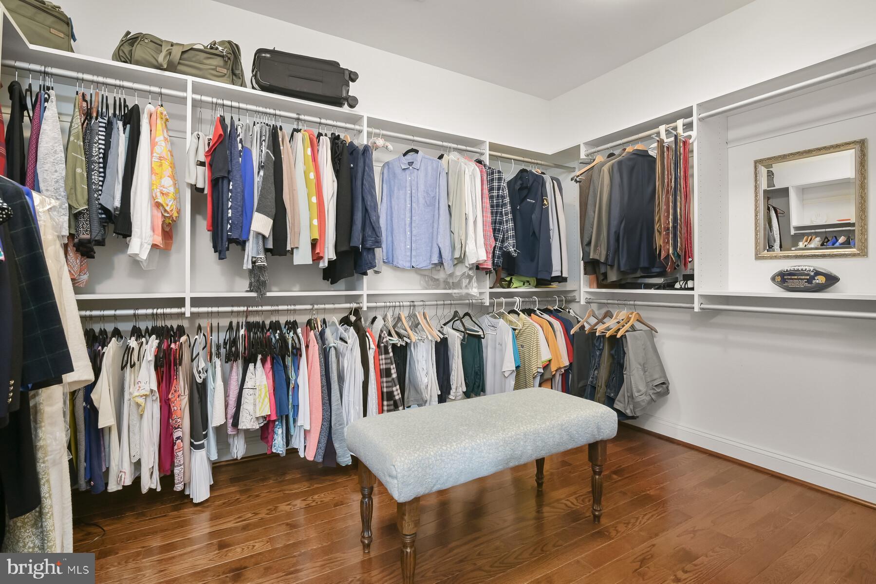 CLOVERFIELD - Residential