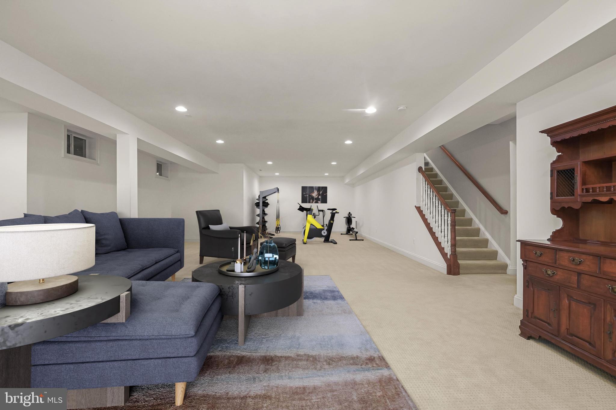 CLOVERFIELD - Residential