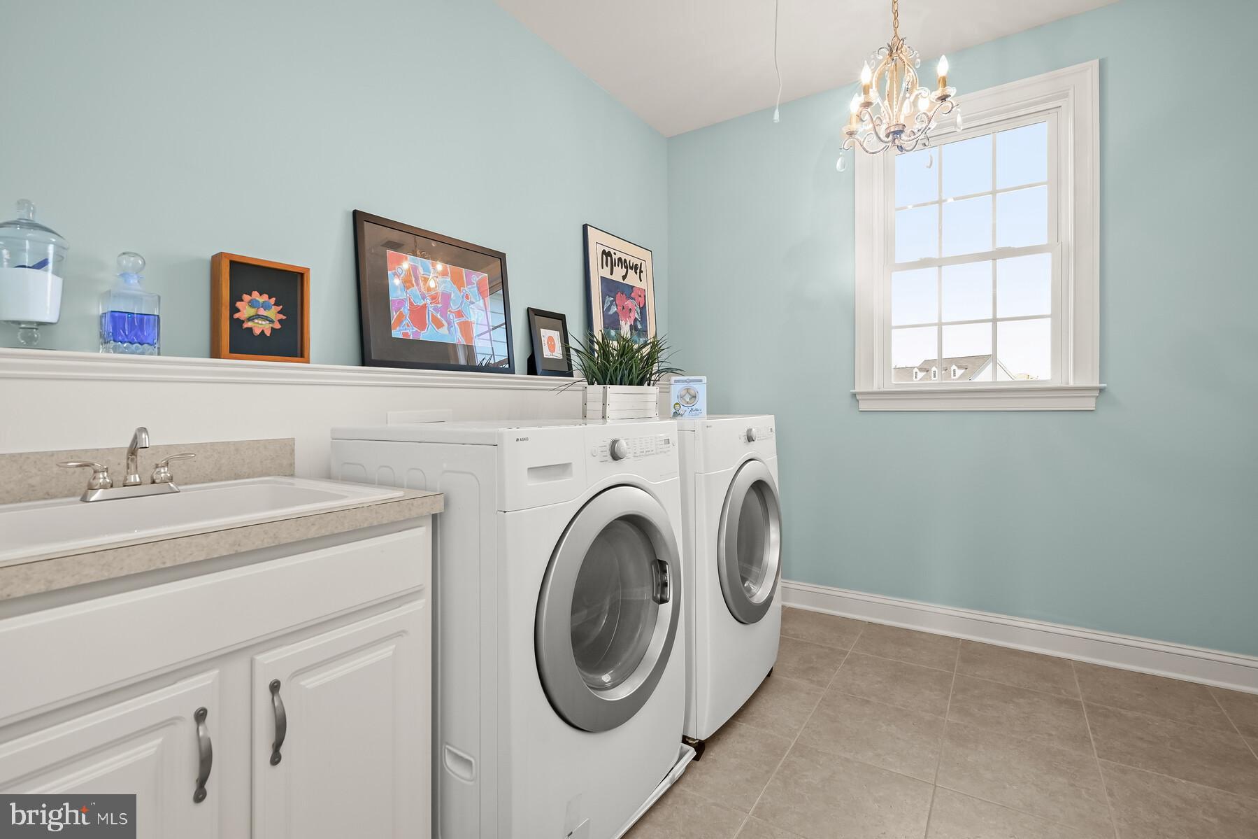 CLOVERFIELD - Residential