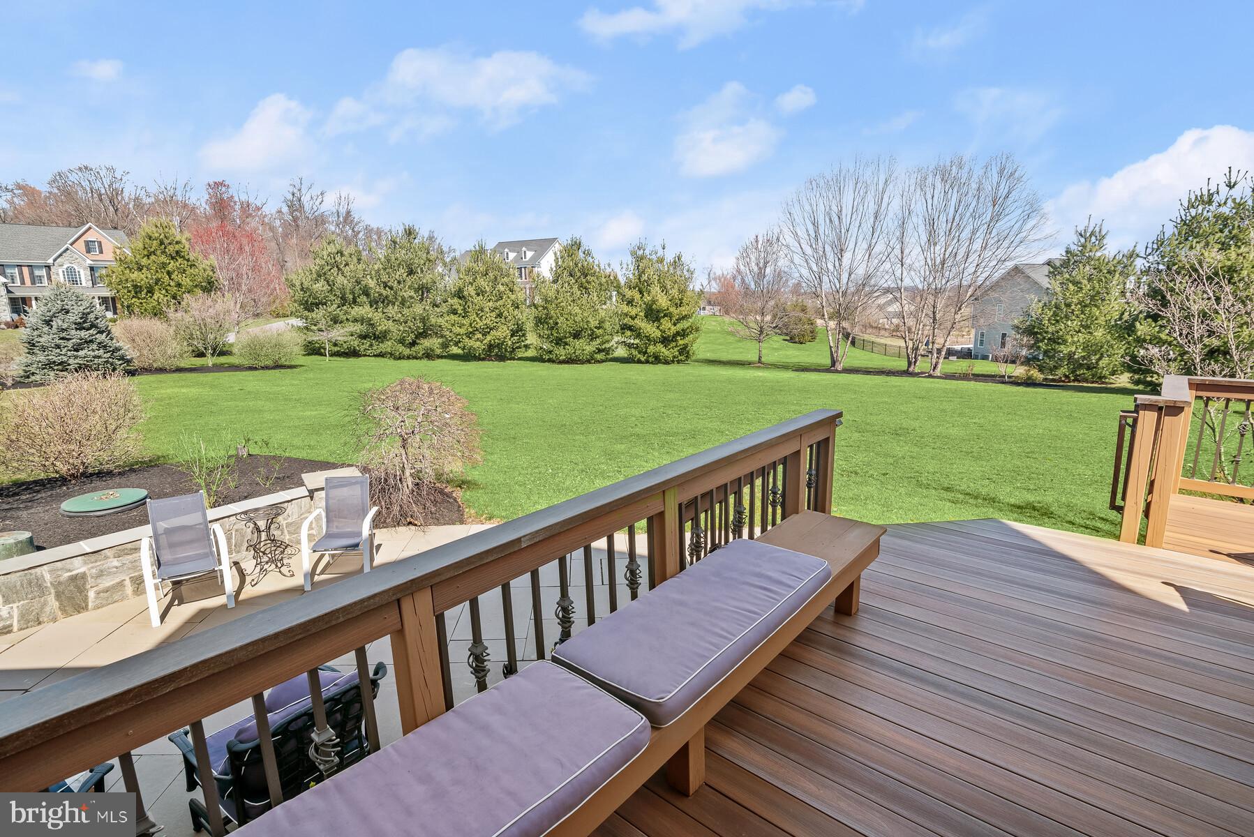 CLOVERFIELD - Residential