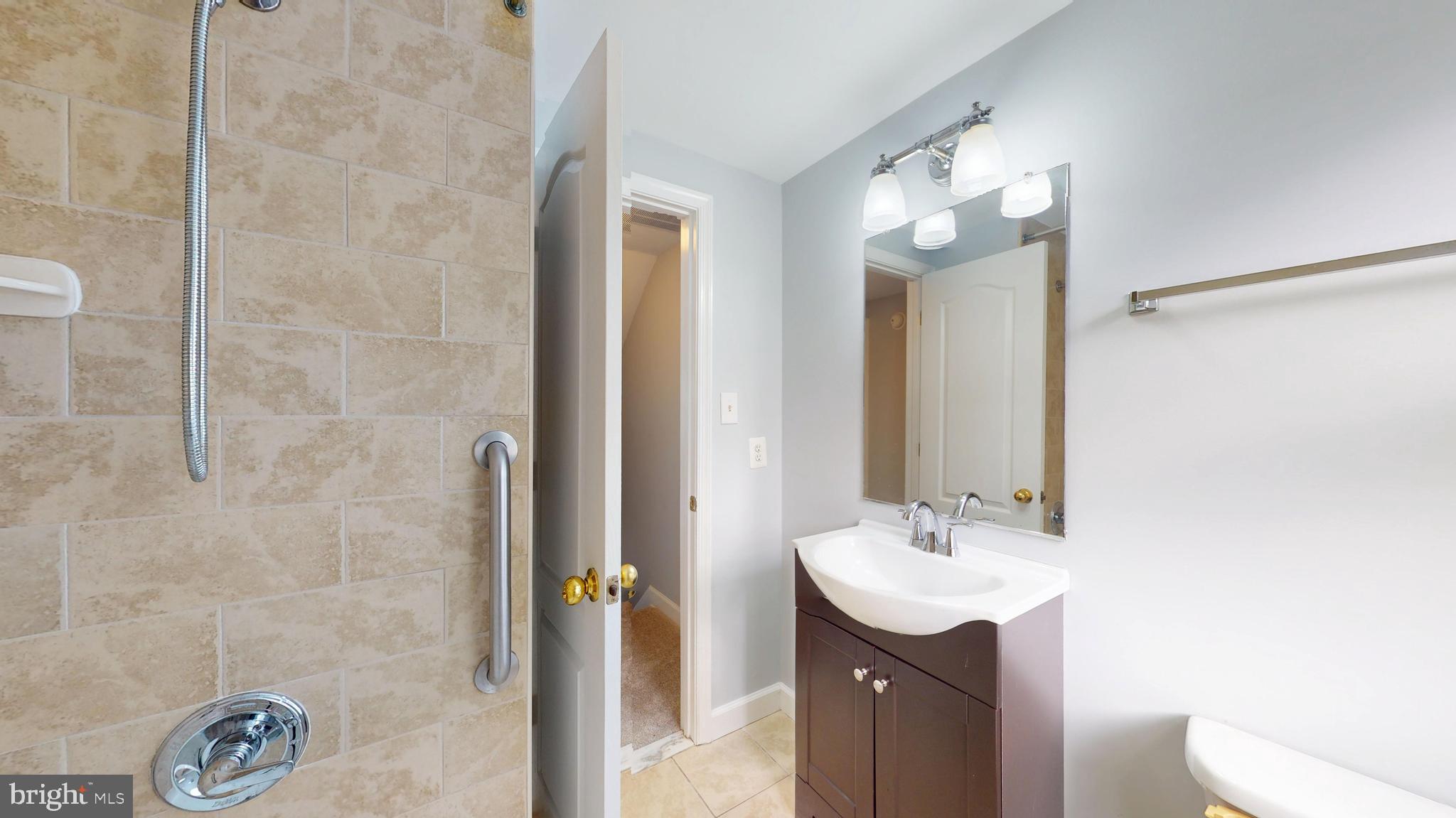 KENT TOWN PLACE - Residential