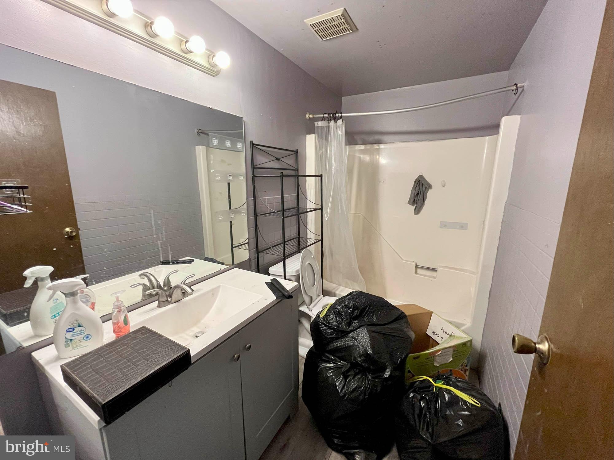 BONITA - Residential