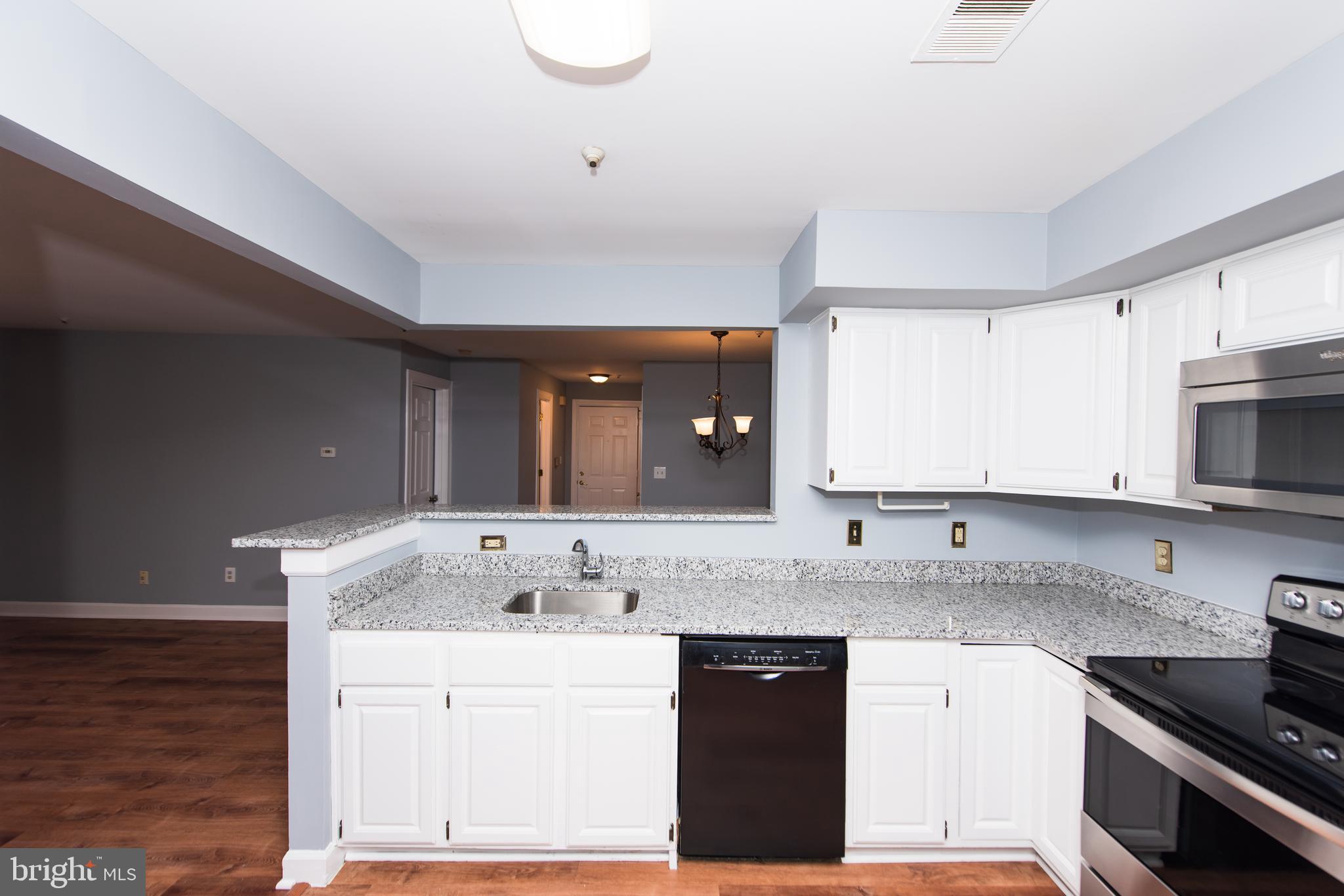 FAIRFIELD HOUSE - Residential Lease