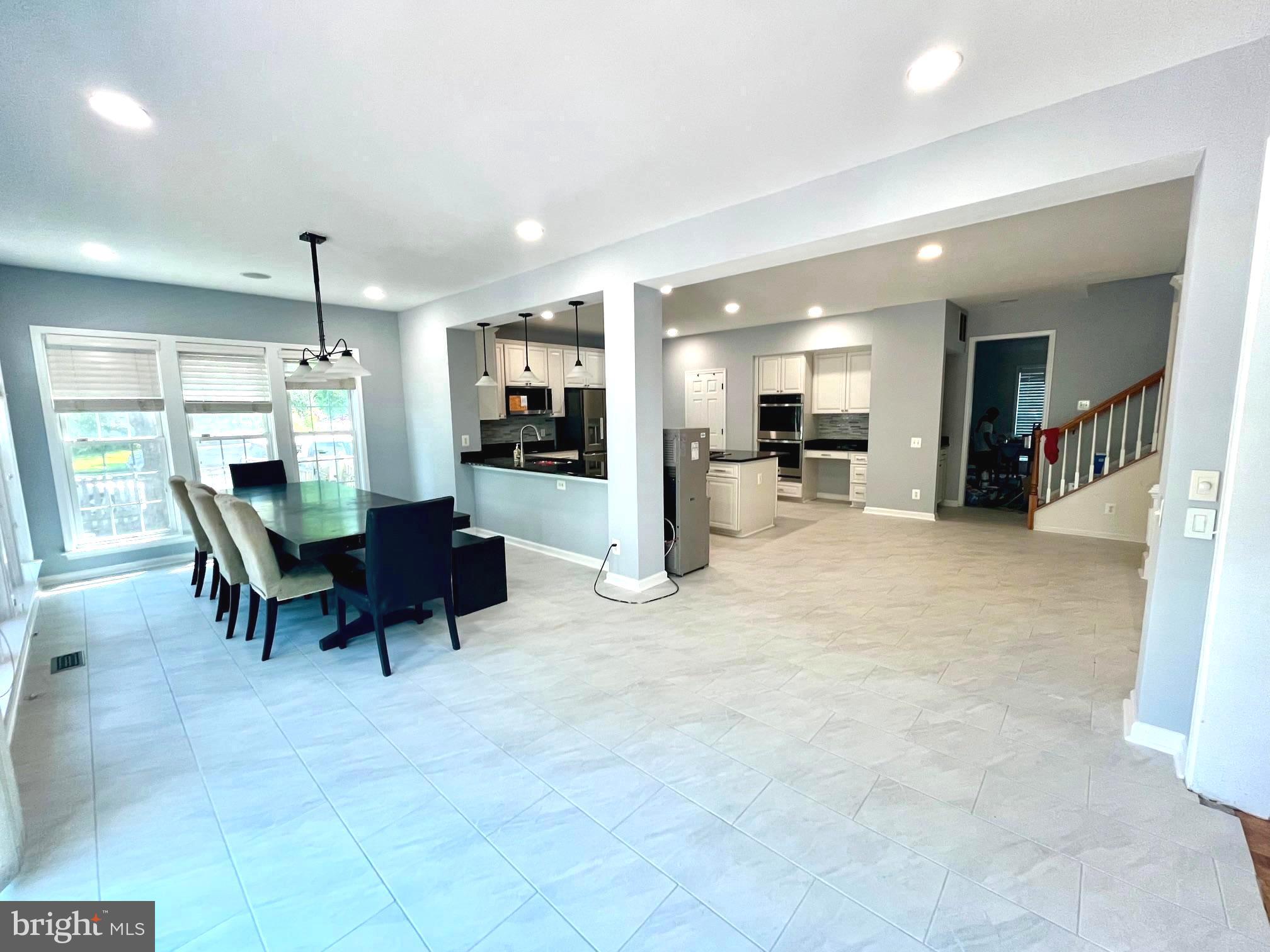4810 CHRISTIE JANE LANE