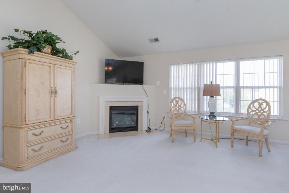 GLENN DALE - Residential