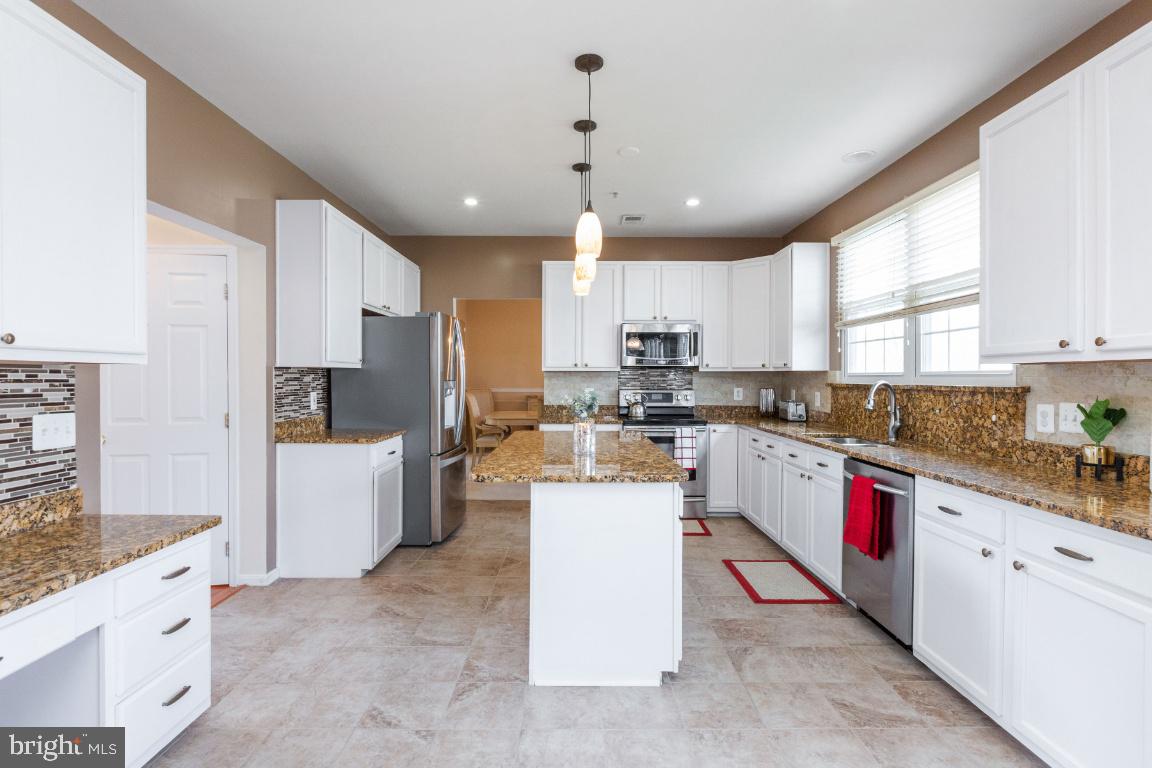 GLENN DALE - Residential