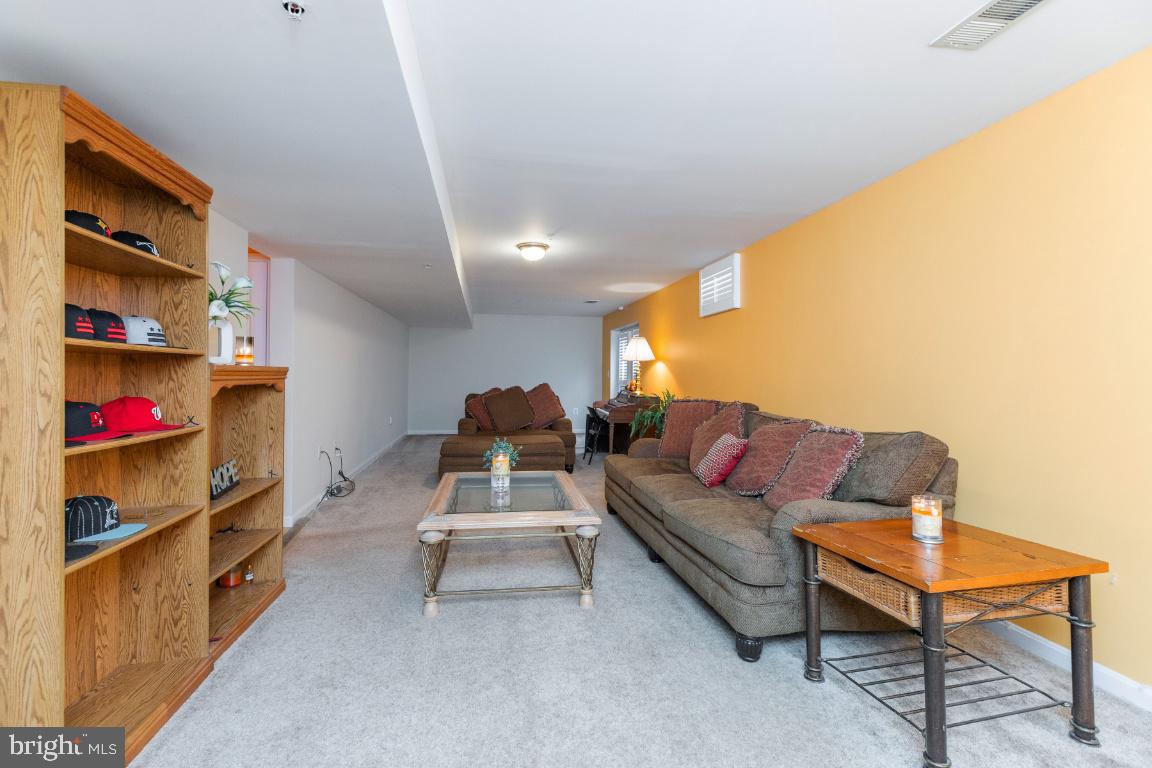 GLENN DALE - Residential