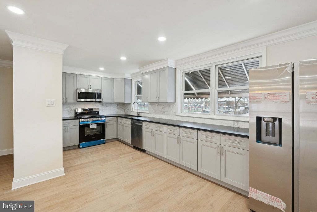 Photo of 411 Shunk Street, PHILADELPHIA, PA 19148 (MLS # PAPH2576342)