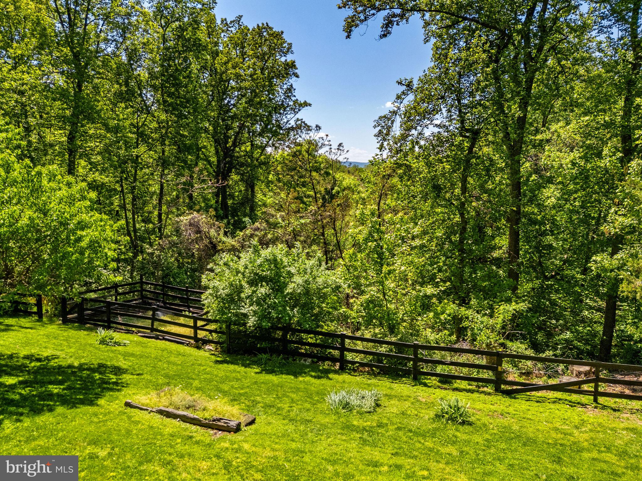CATOCTIN MT - Residential