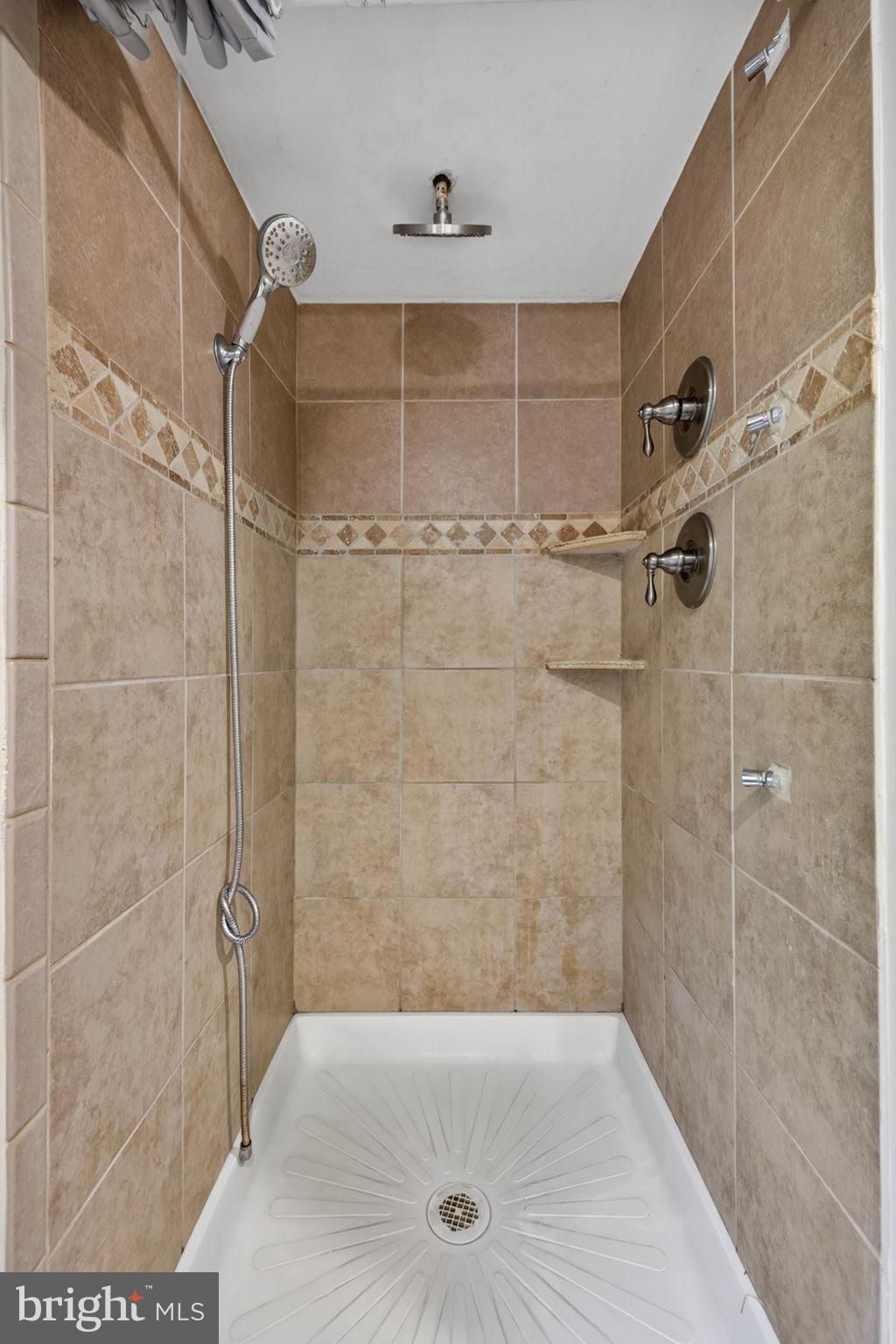 CATOCTIN MT - Residential