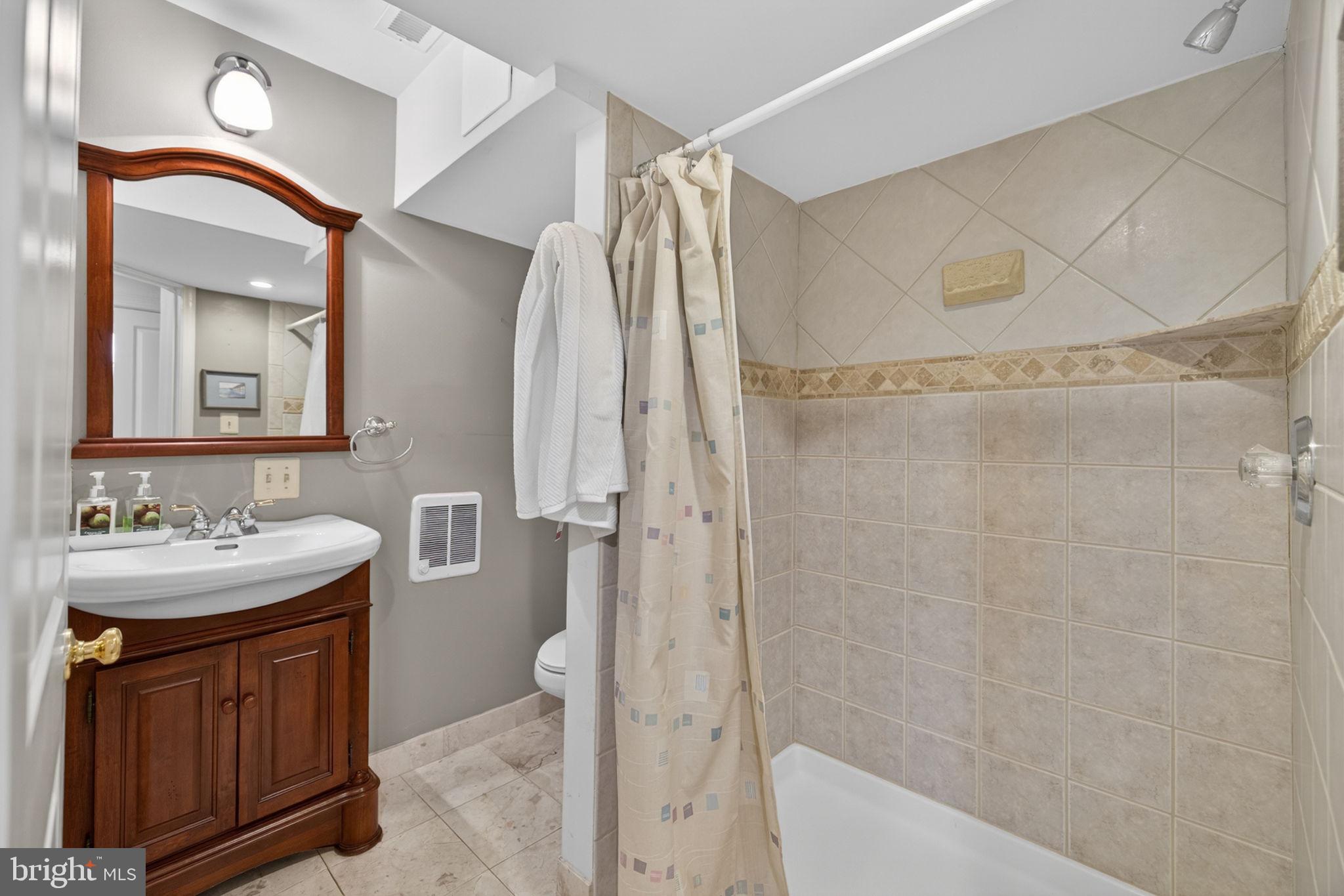 CATOCTIN MT - Residential