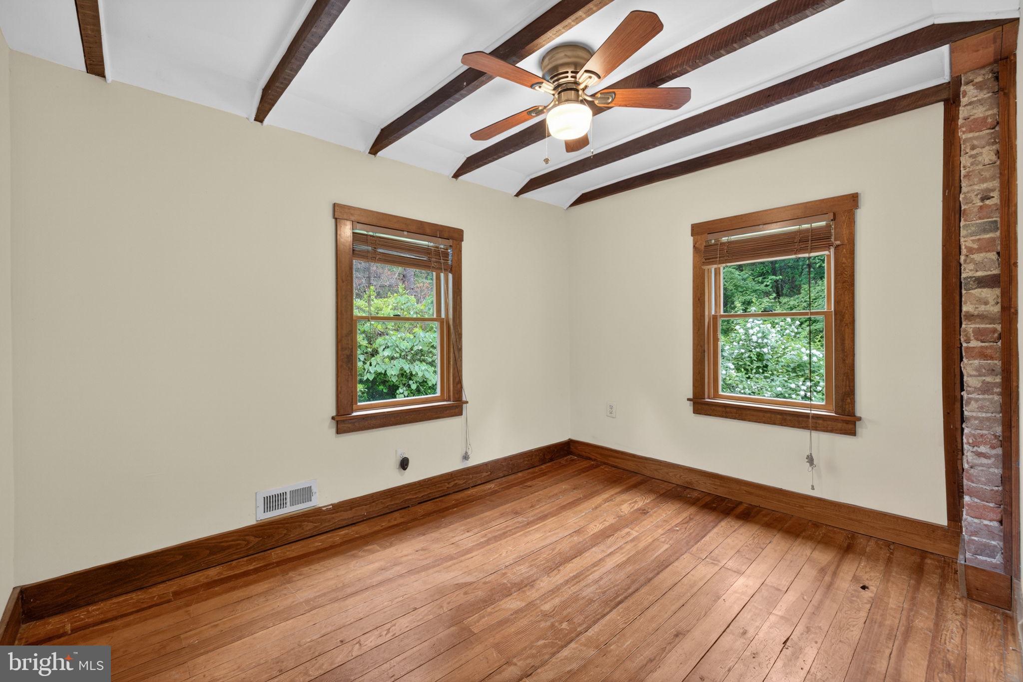 CATOCTIN MT - Residential