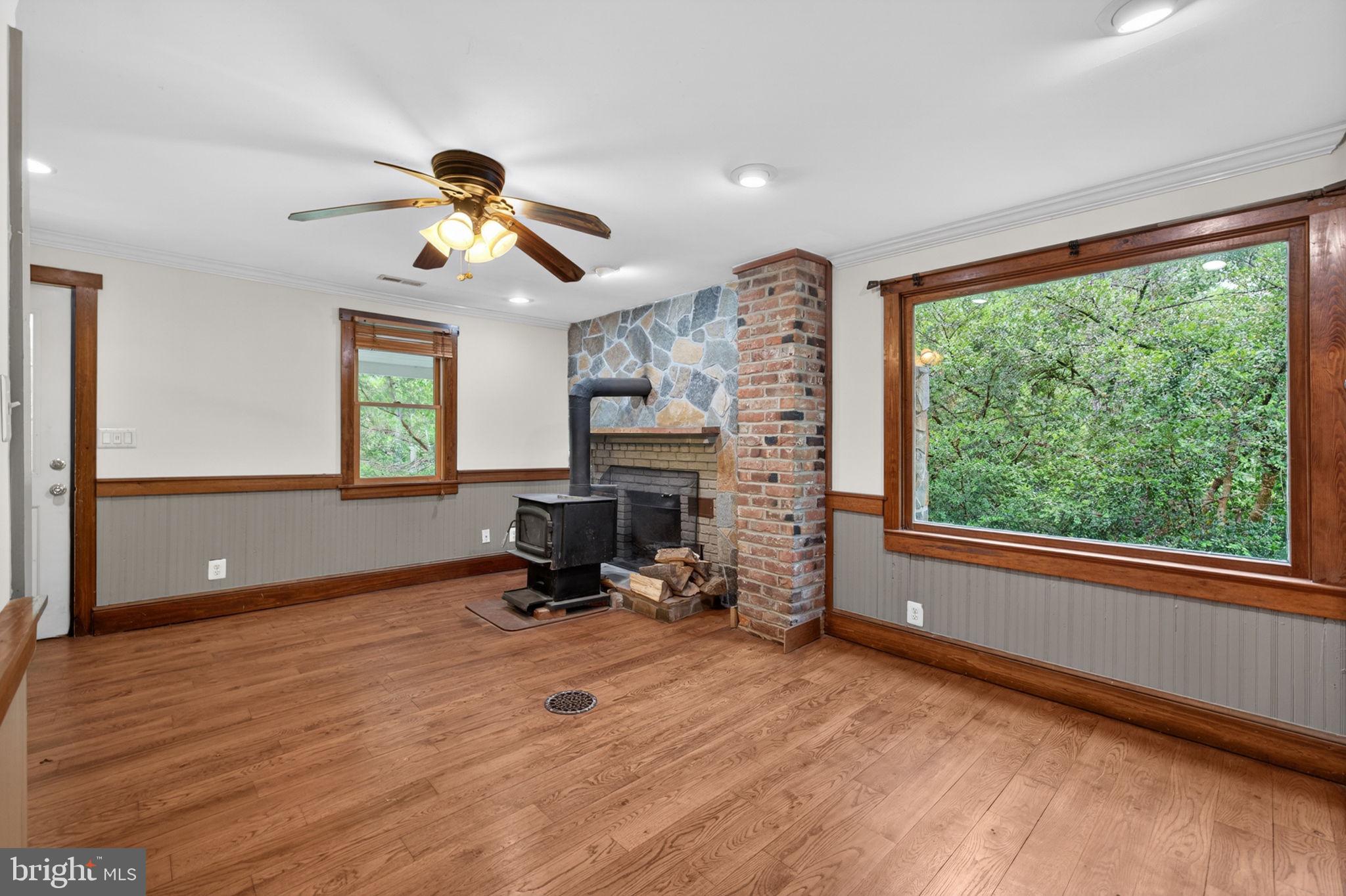 CATOCTIN MT - Residential