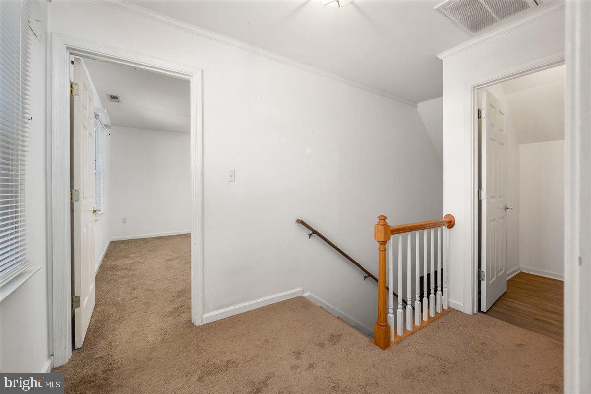 GRANBYS COVE - Residential