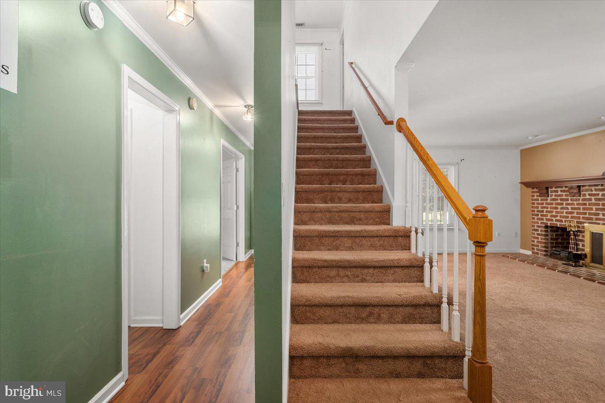 GRANBYS COVE - Residential