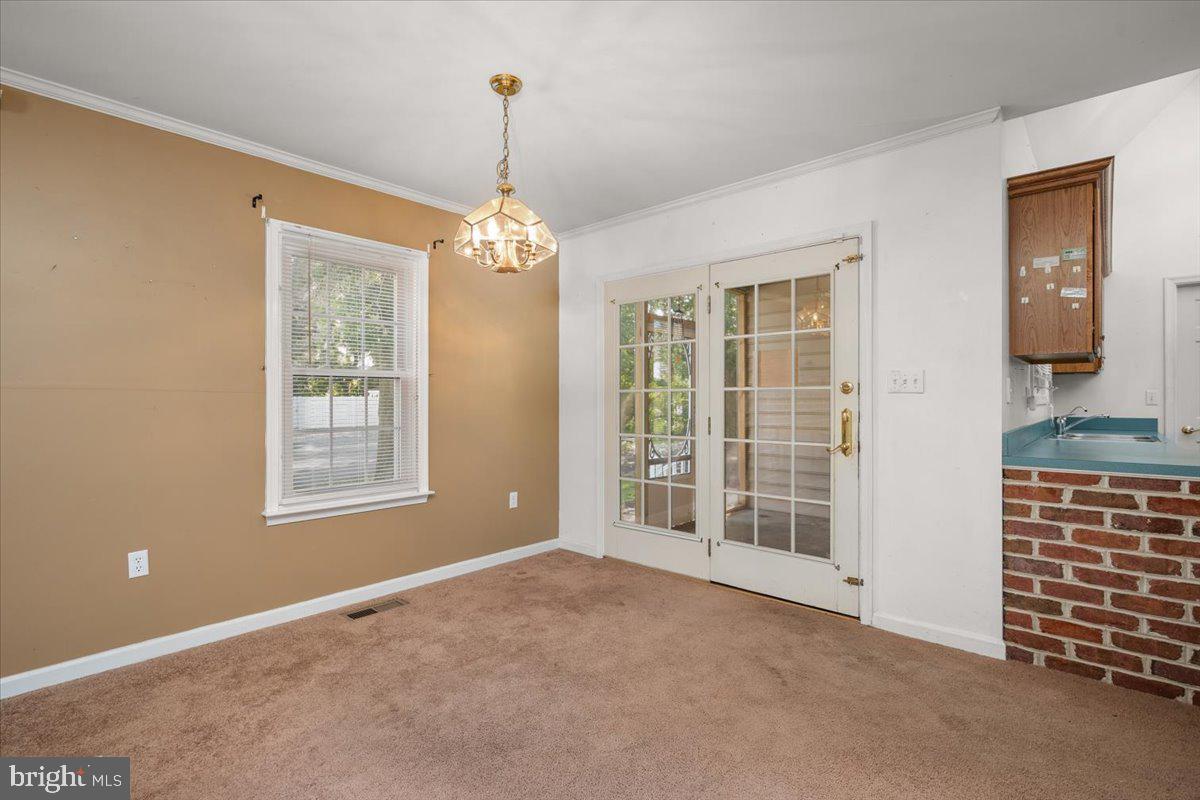 GRANBYS COVE - Residential