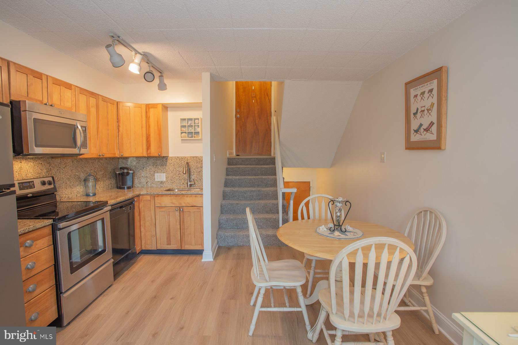 NORTH REHOBOTH - Residential