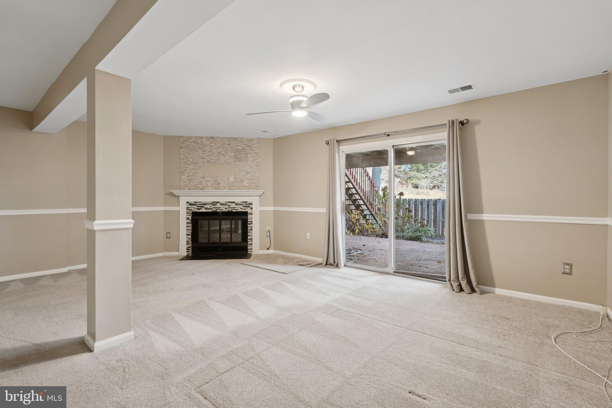 VILLAGE OF HICKORY RIDGE - Residential