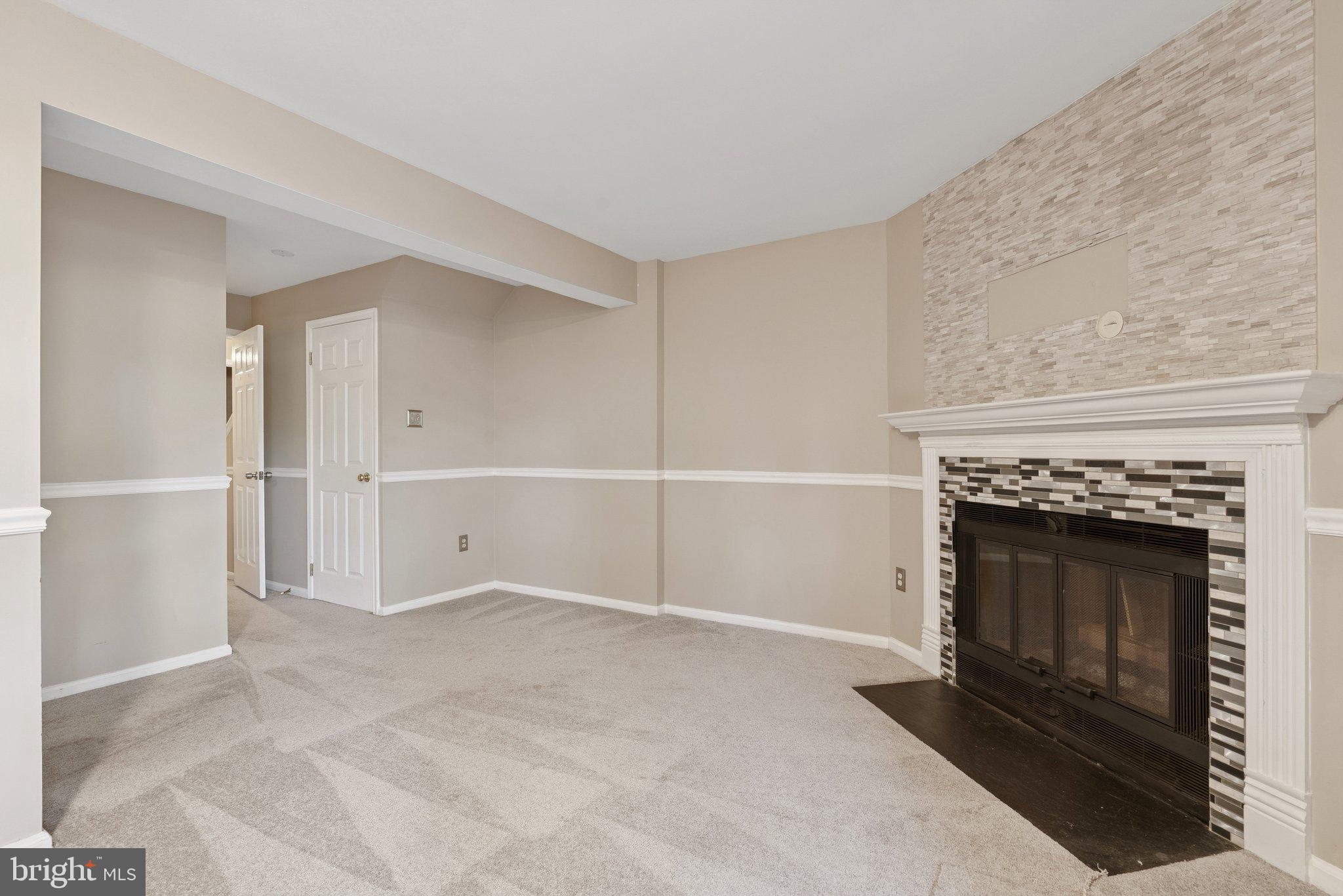 VILLAGE OF HICKORY RIDGE - Residential