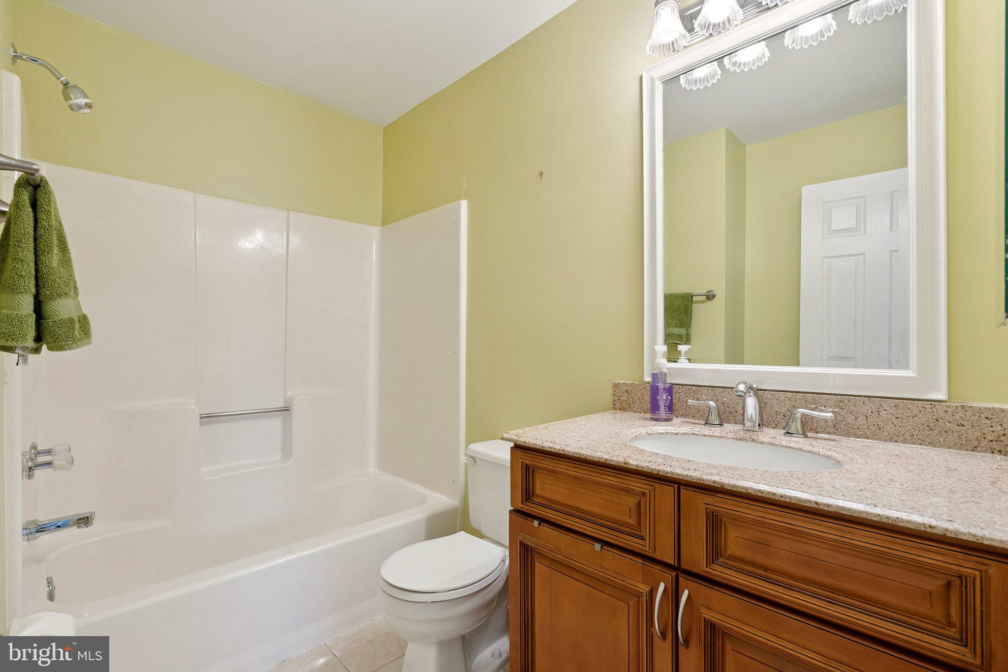 VILLAGE OF HICKORY RIDGE - Residential