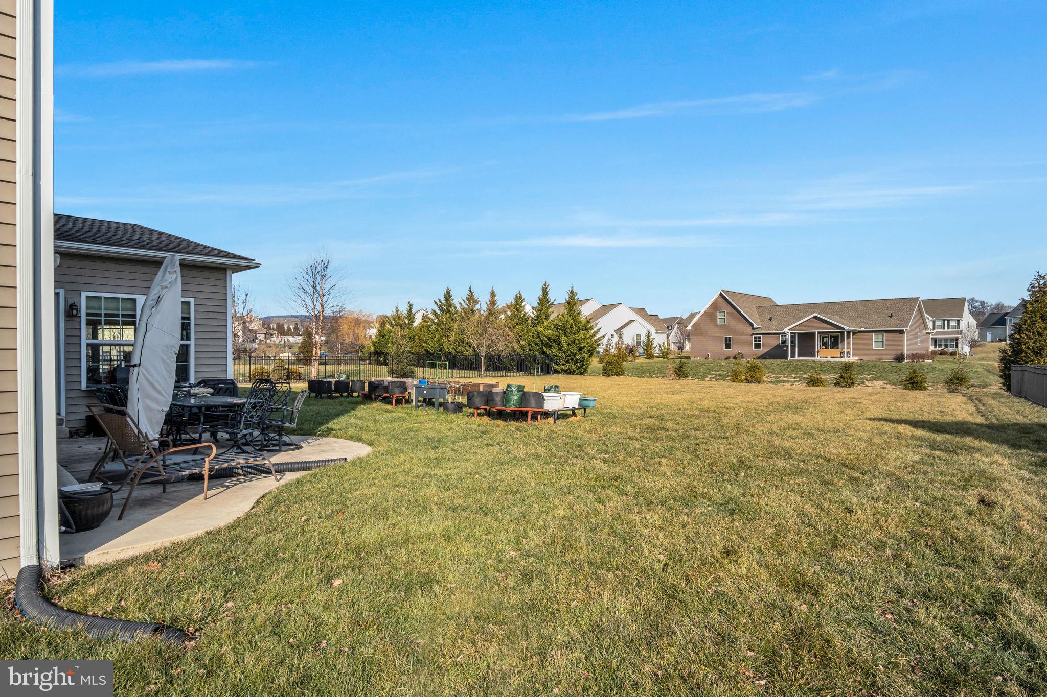 MEADOWBROOK FARMS - Residential