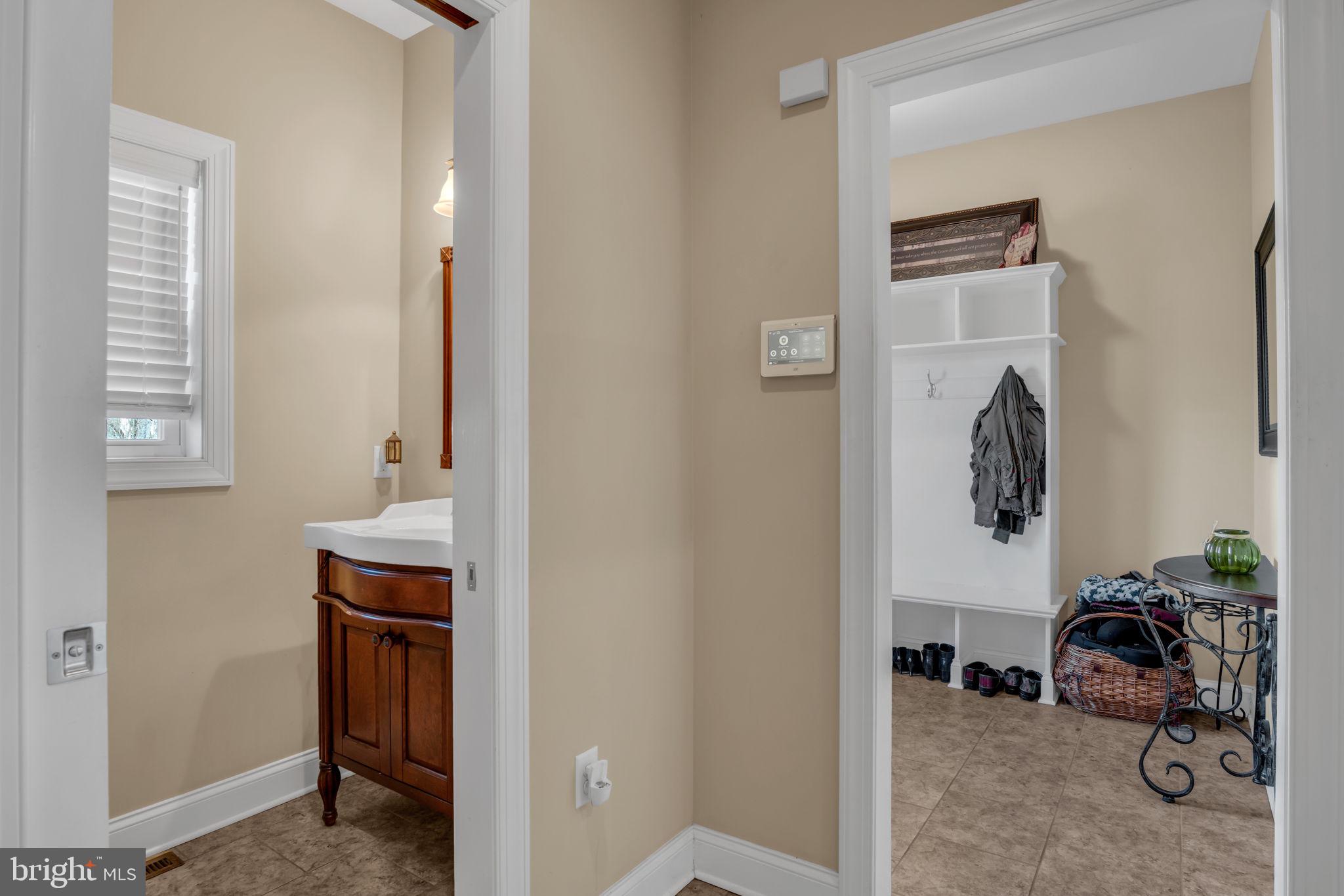 MEADOWBROOK FARMS - Residential