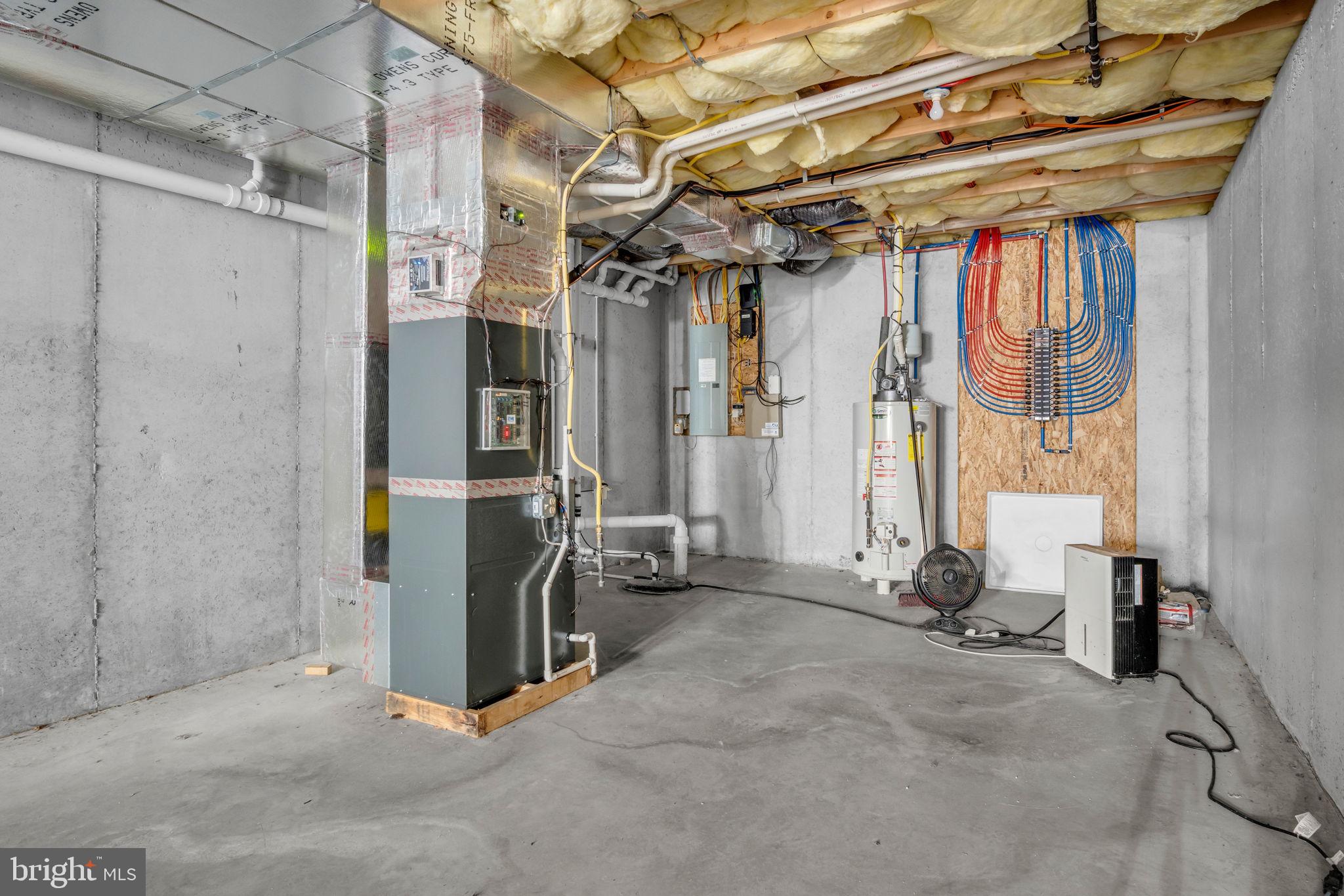 MEADOWBROOK FARMS - Residential