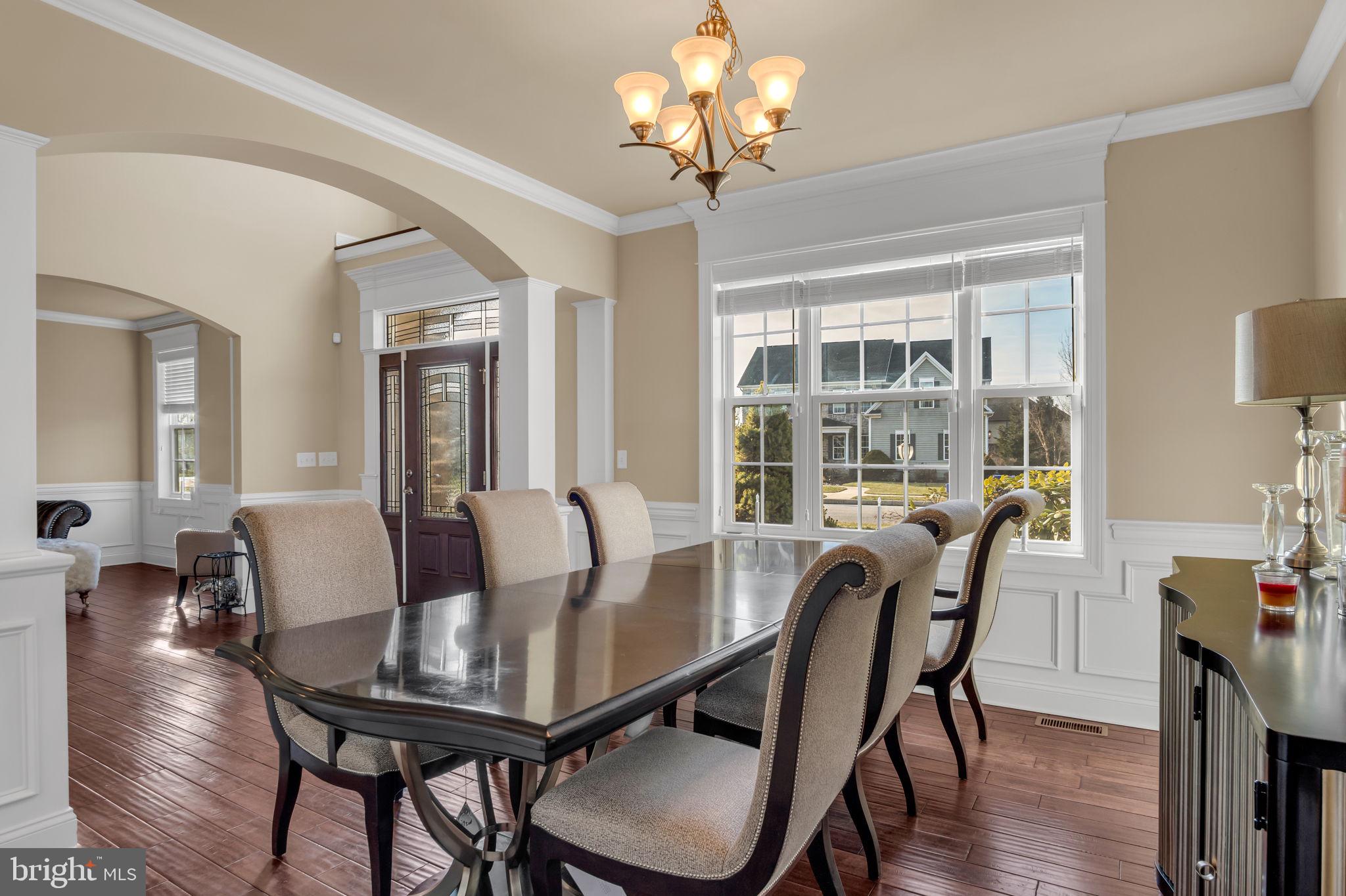 MEADOWBROOK FARMS - Residential