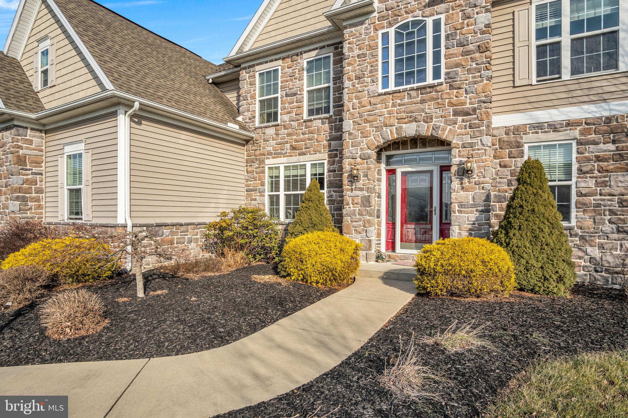 MEADOWBROOK FARMS - Residential