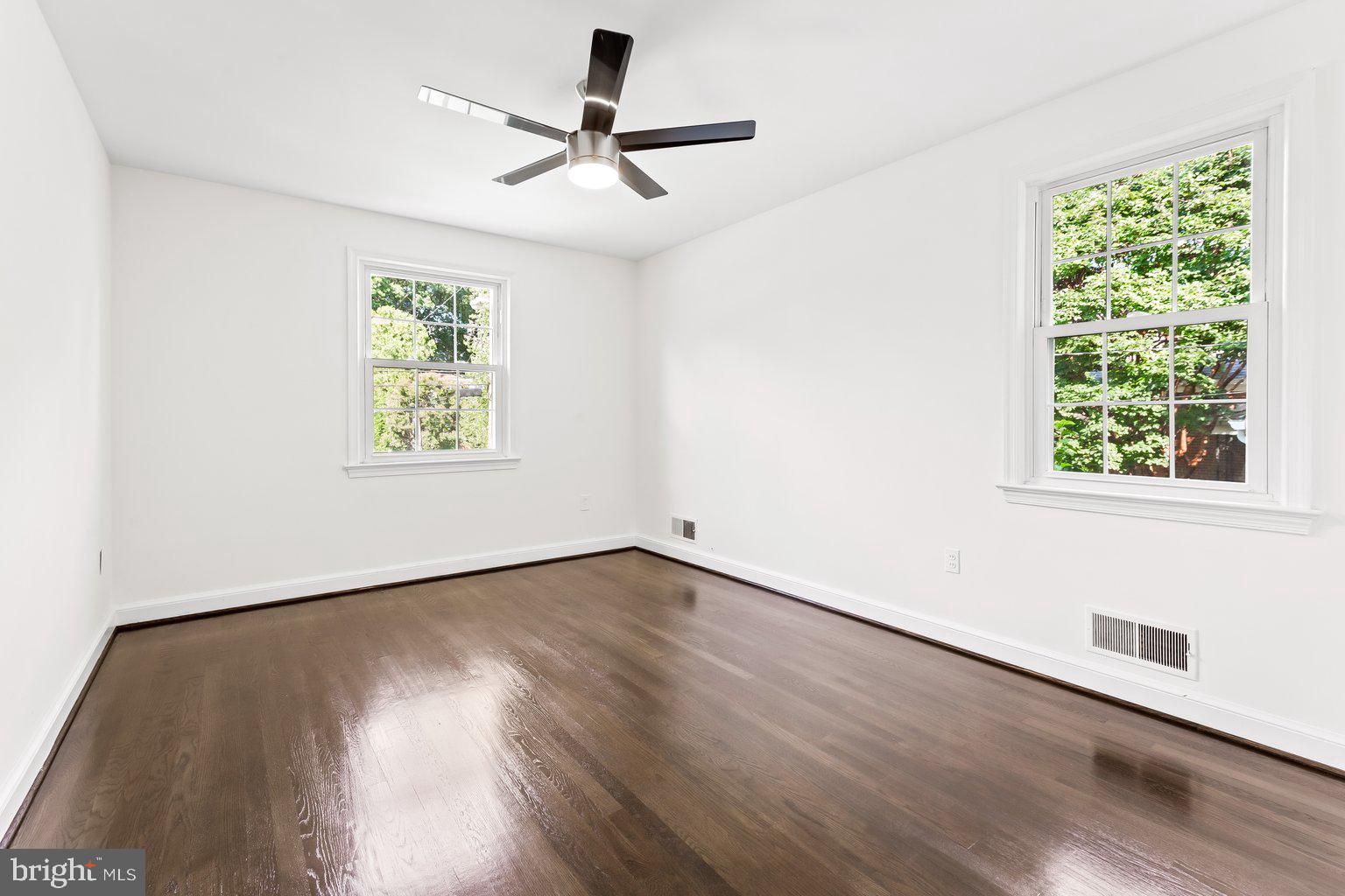 SPRINGFIELD - Residential