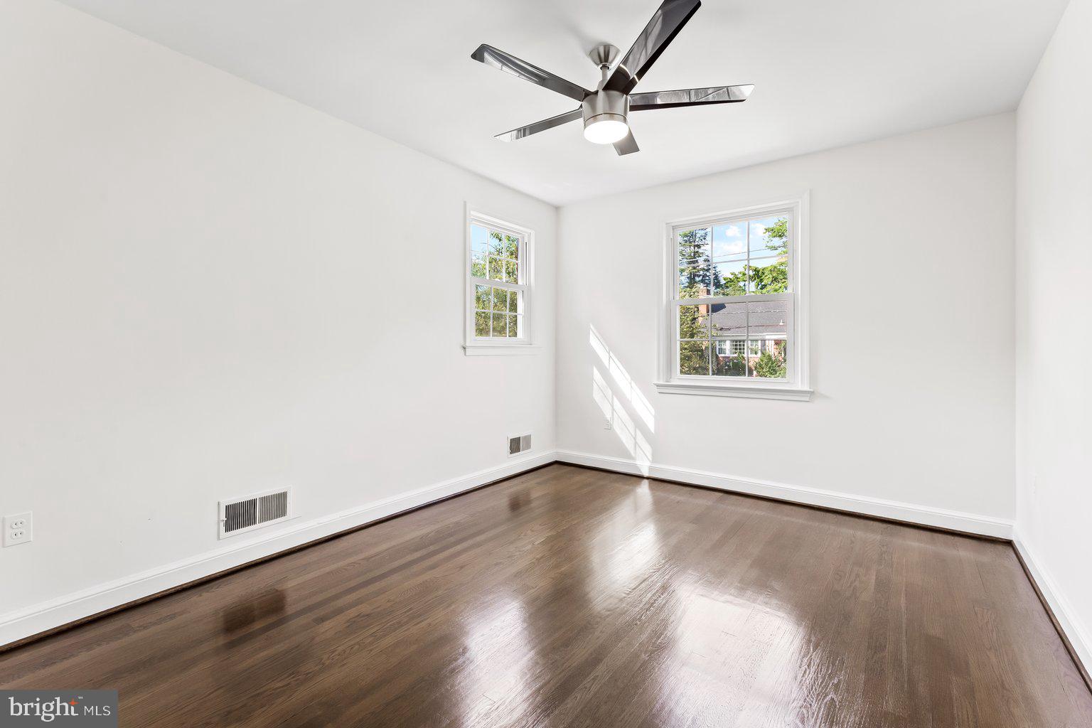 SPRINGFIELD - Residential