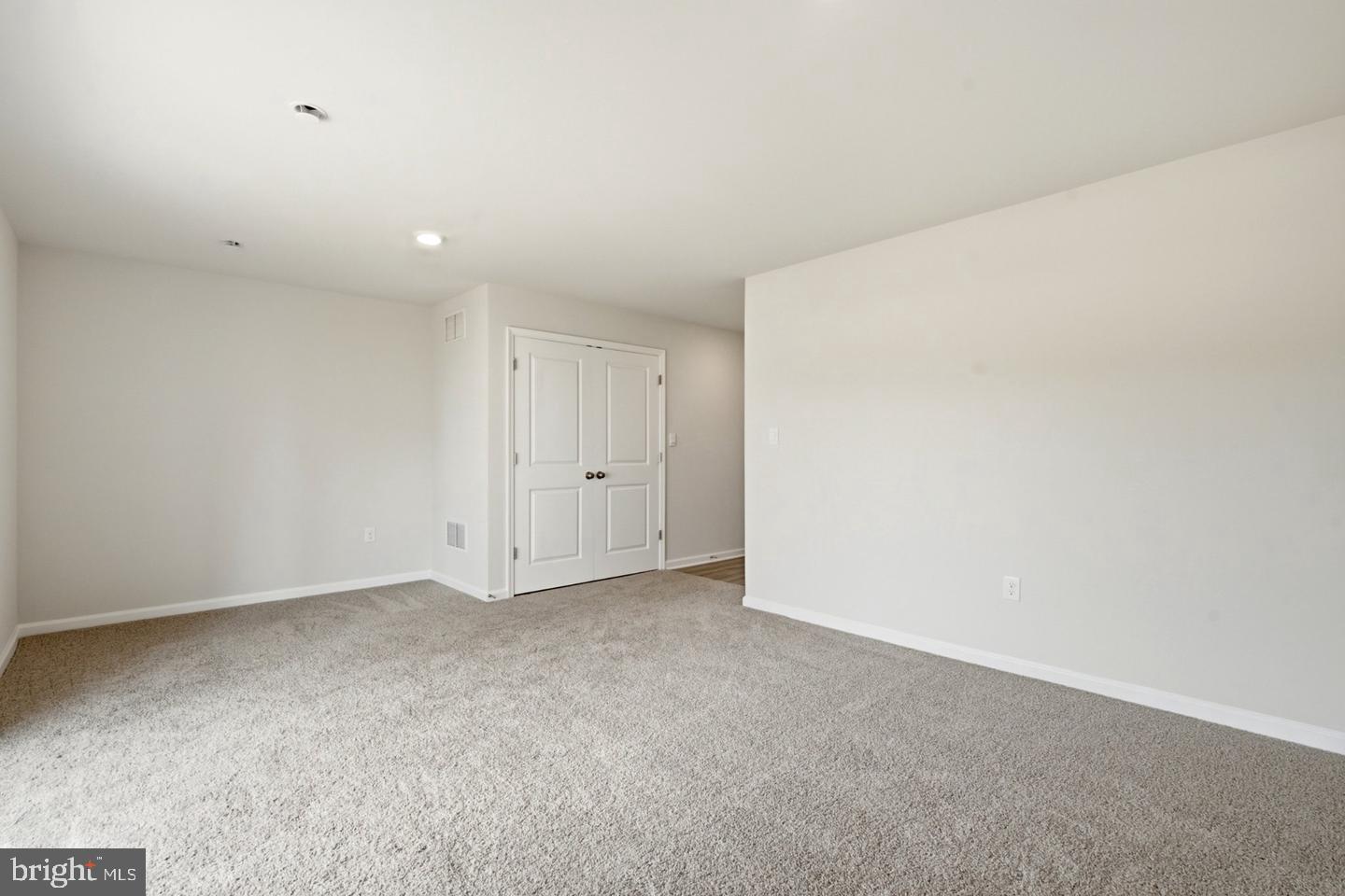 137 ESSEX DRIVE
