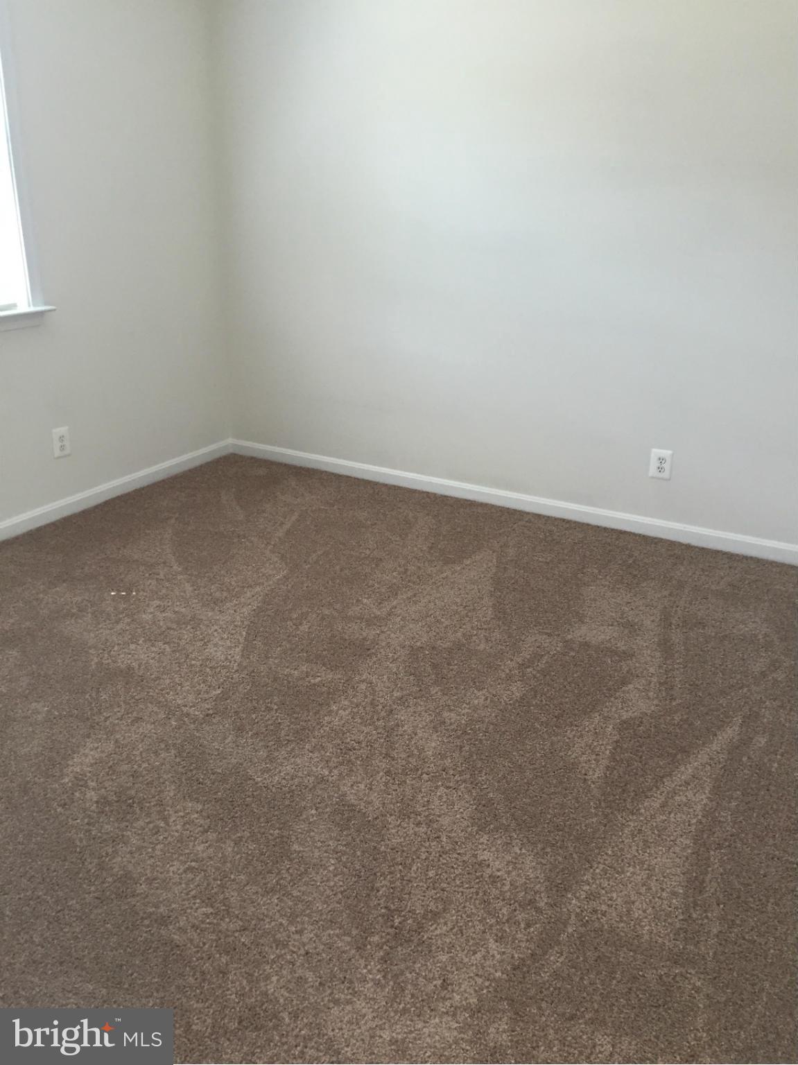 CHARLESTOWN COMMONS - Farm