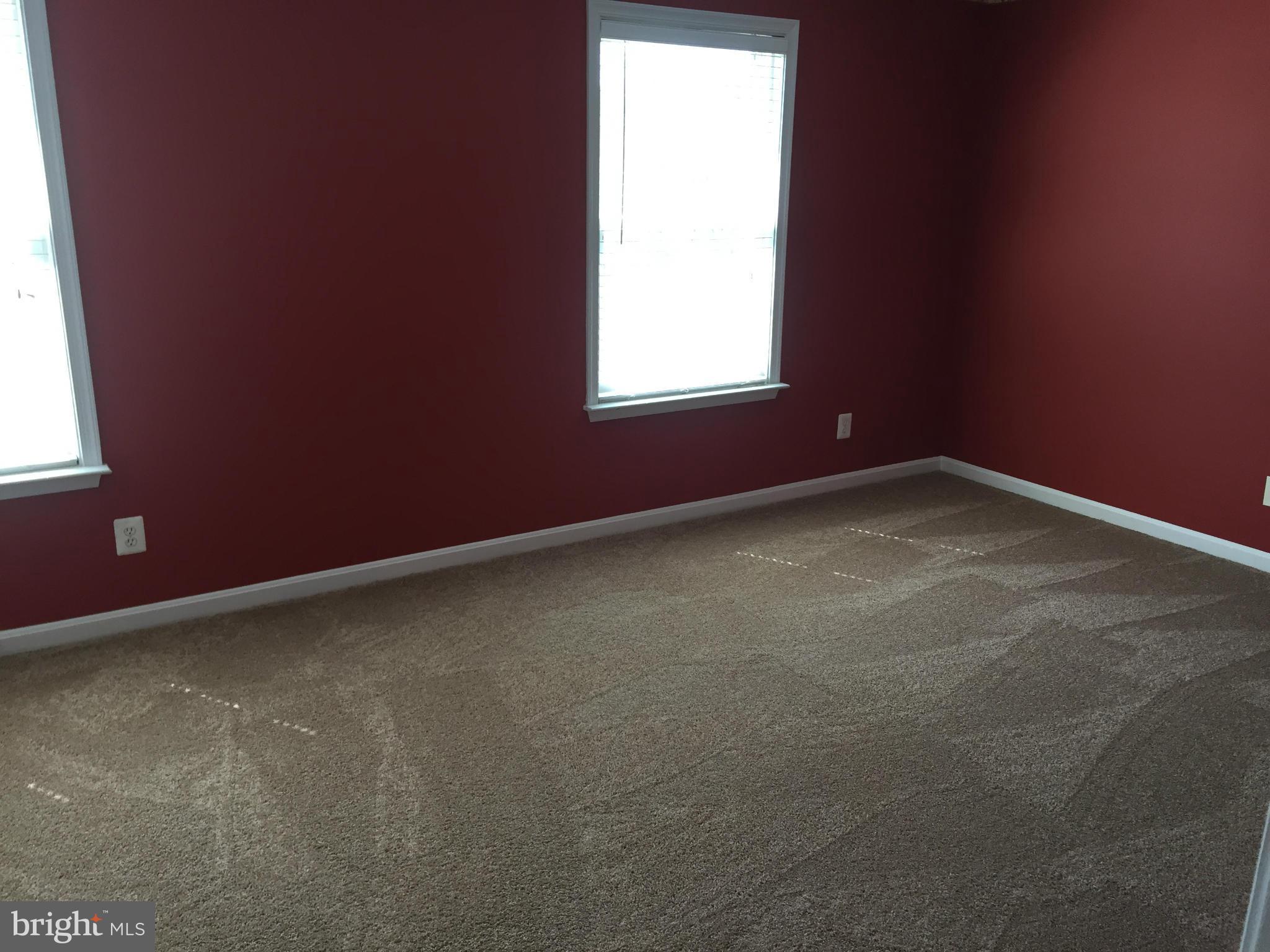 CHARLESTOWN COMMONS - Farm