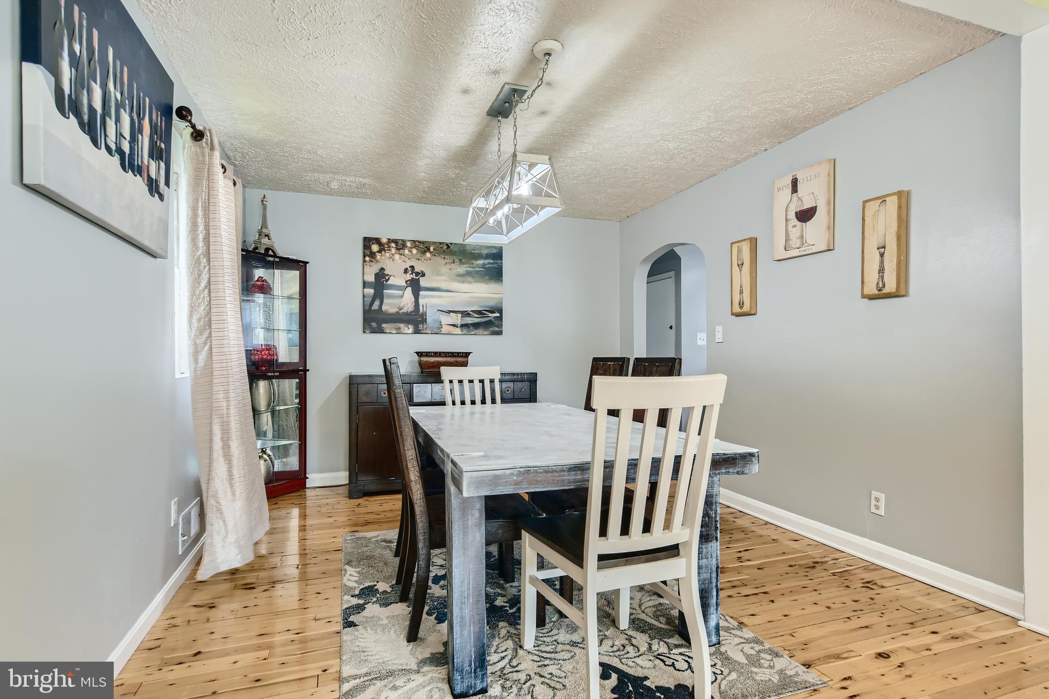 HILLENDALE PARK - Residential