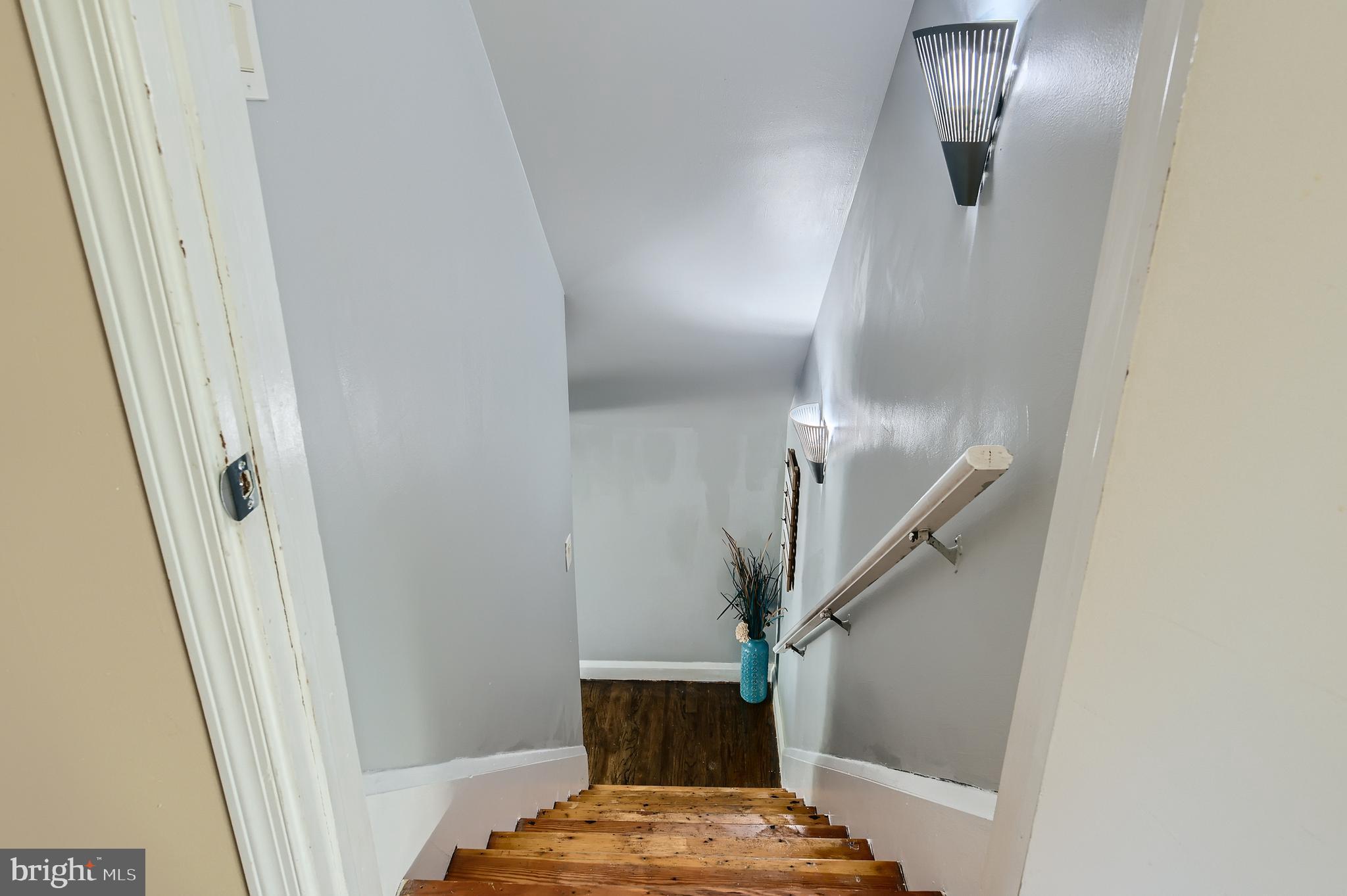 HILLENDALE PARK - Residential