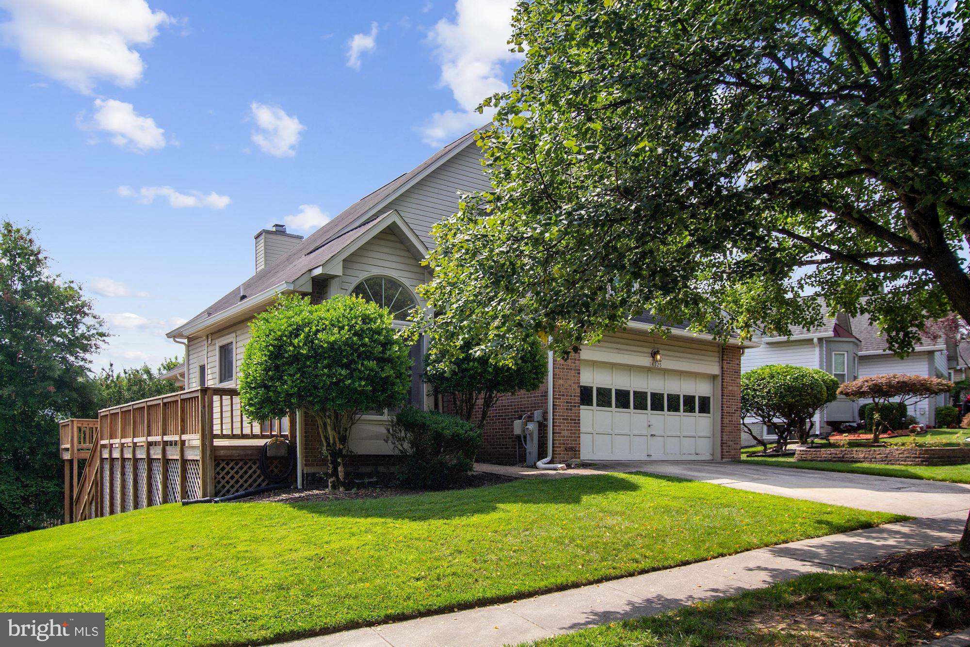 LAUREL - Residential