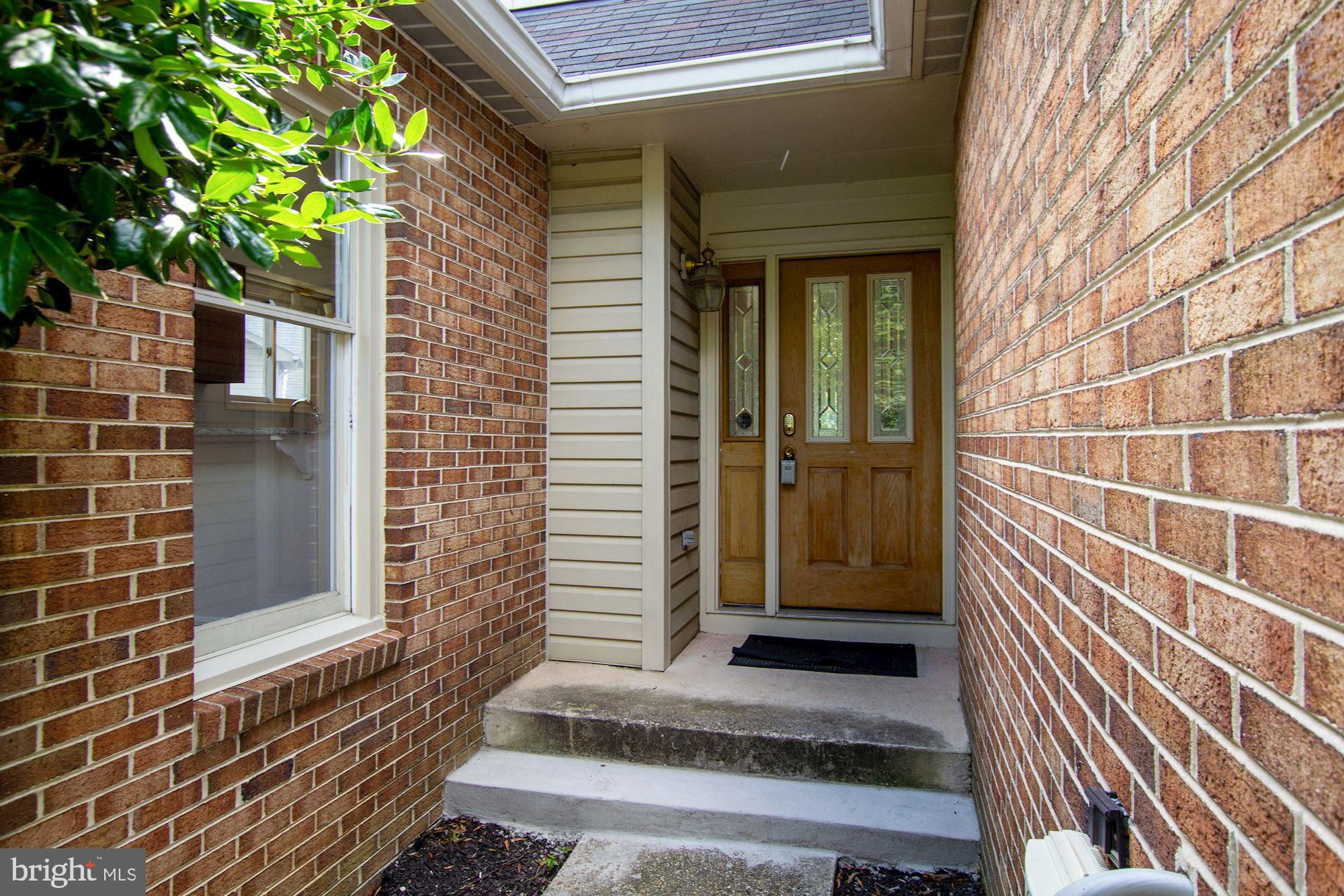 LAUREL - Residential