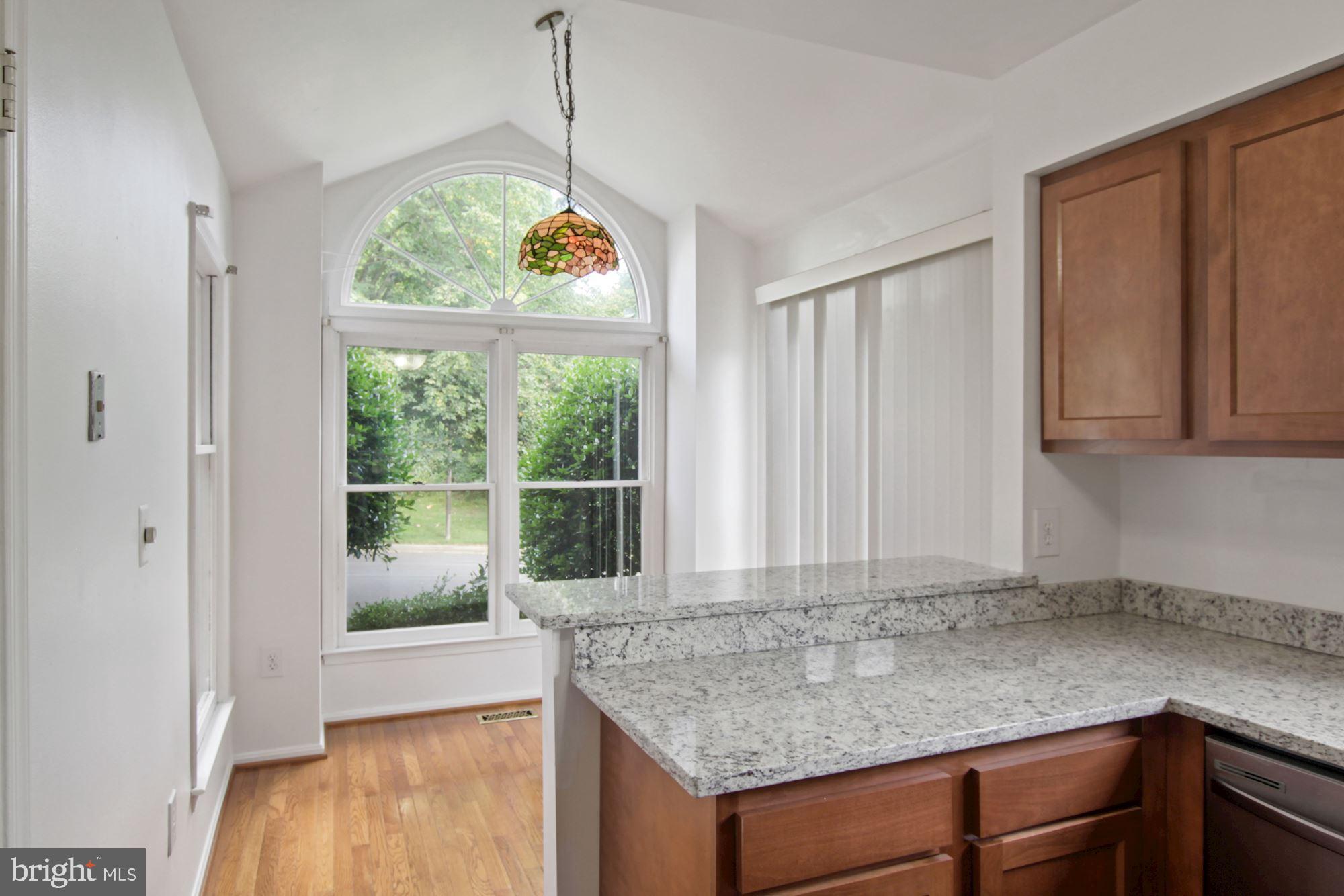 LAUREL - Residential