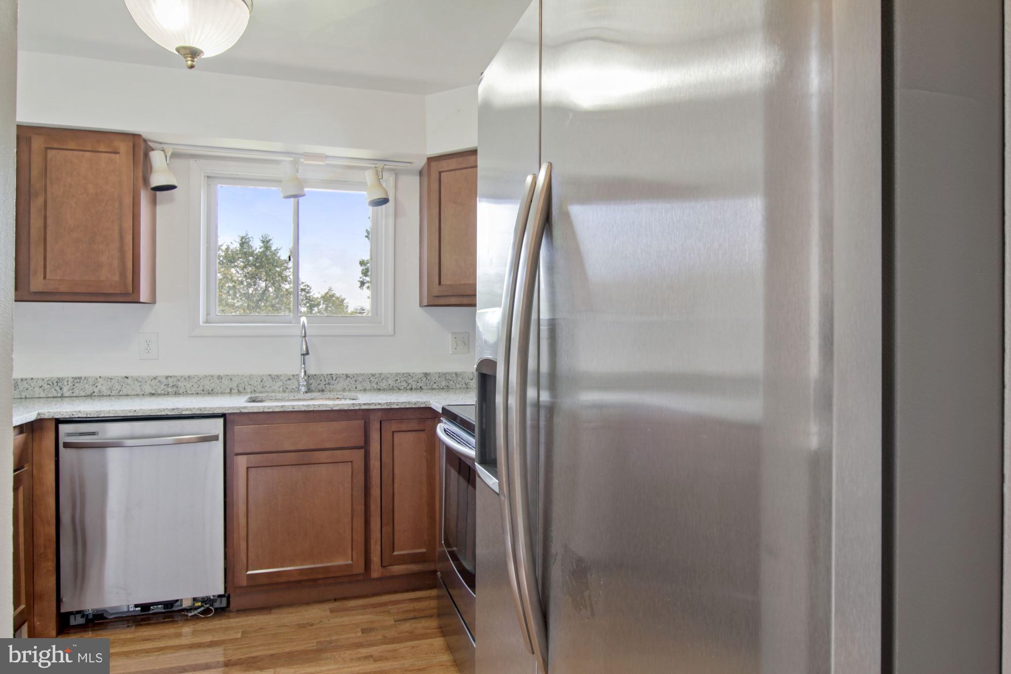 LAUREL - Residential