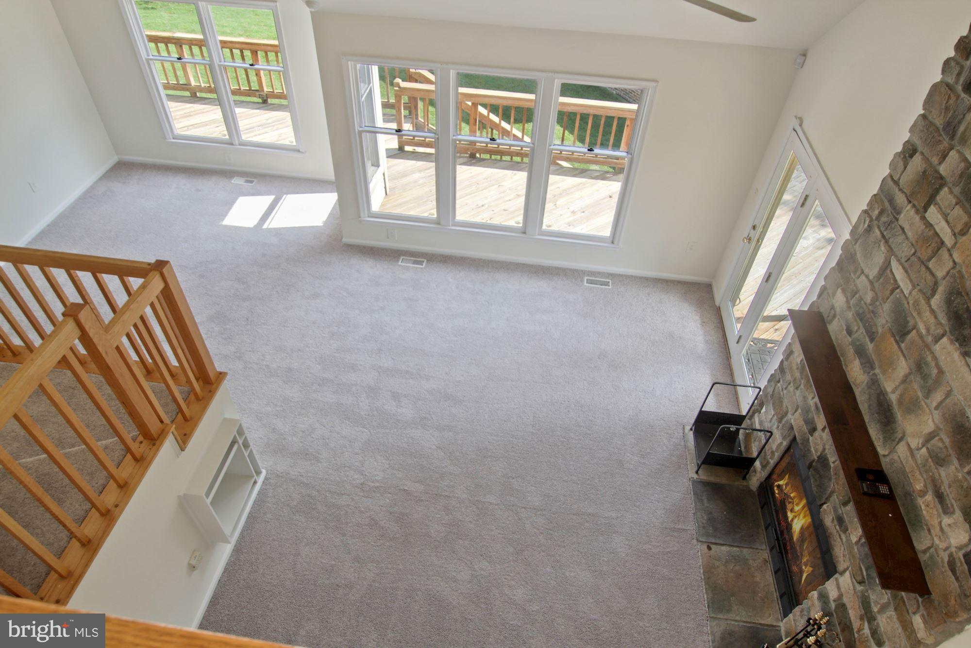 LAUREL - Residential