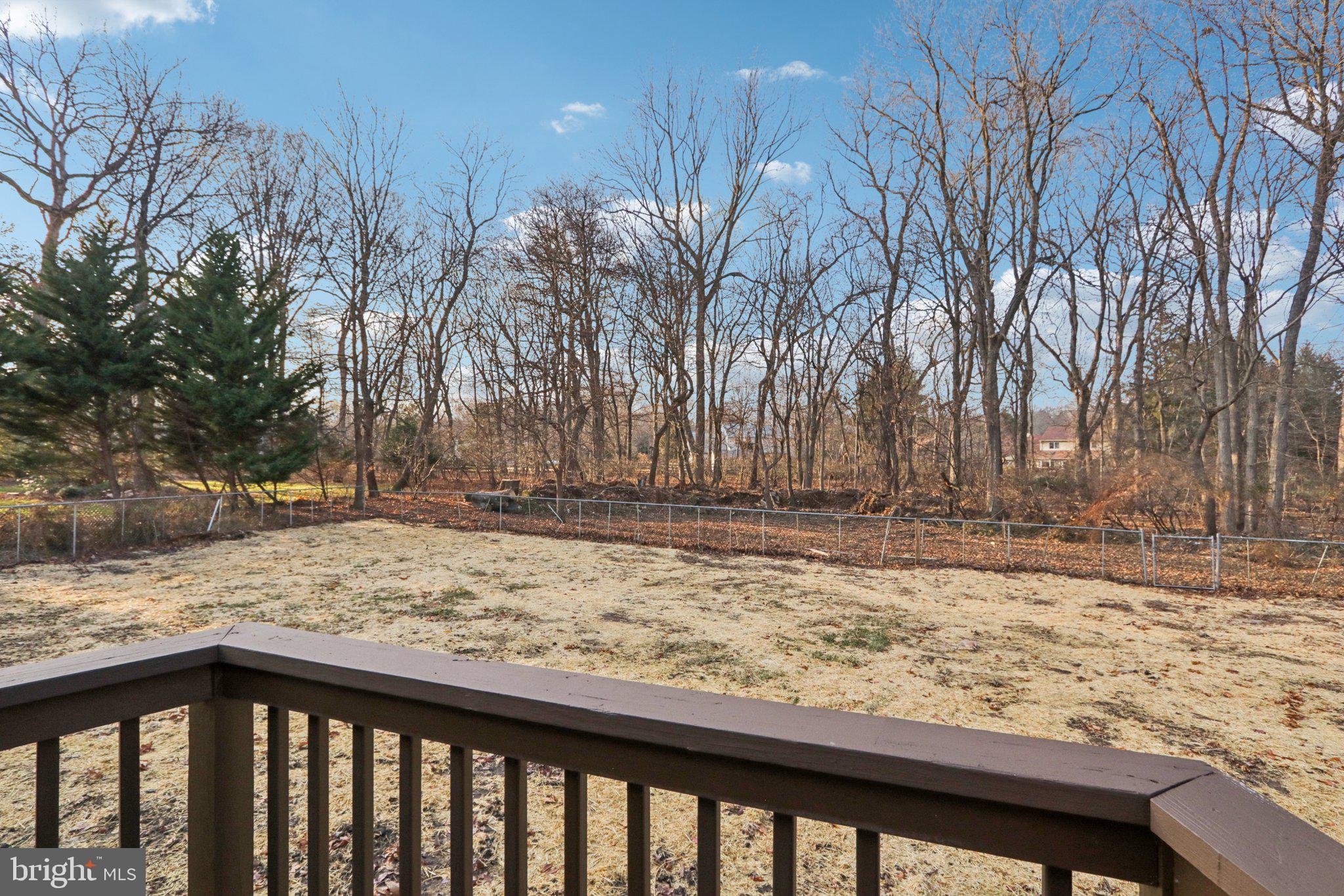 MAKEFIELD RIDGE - Residential