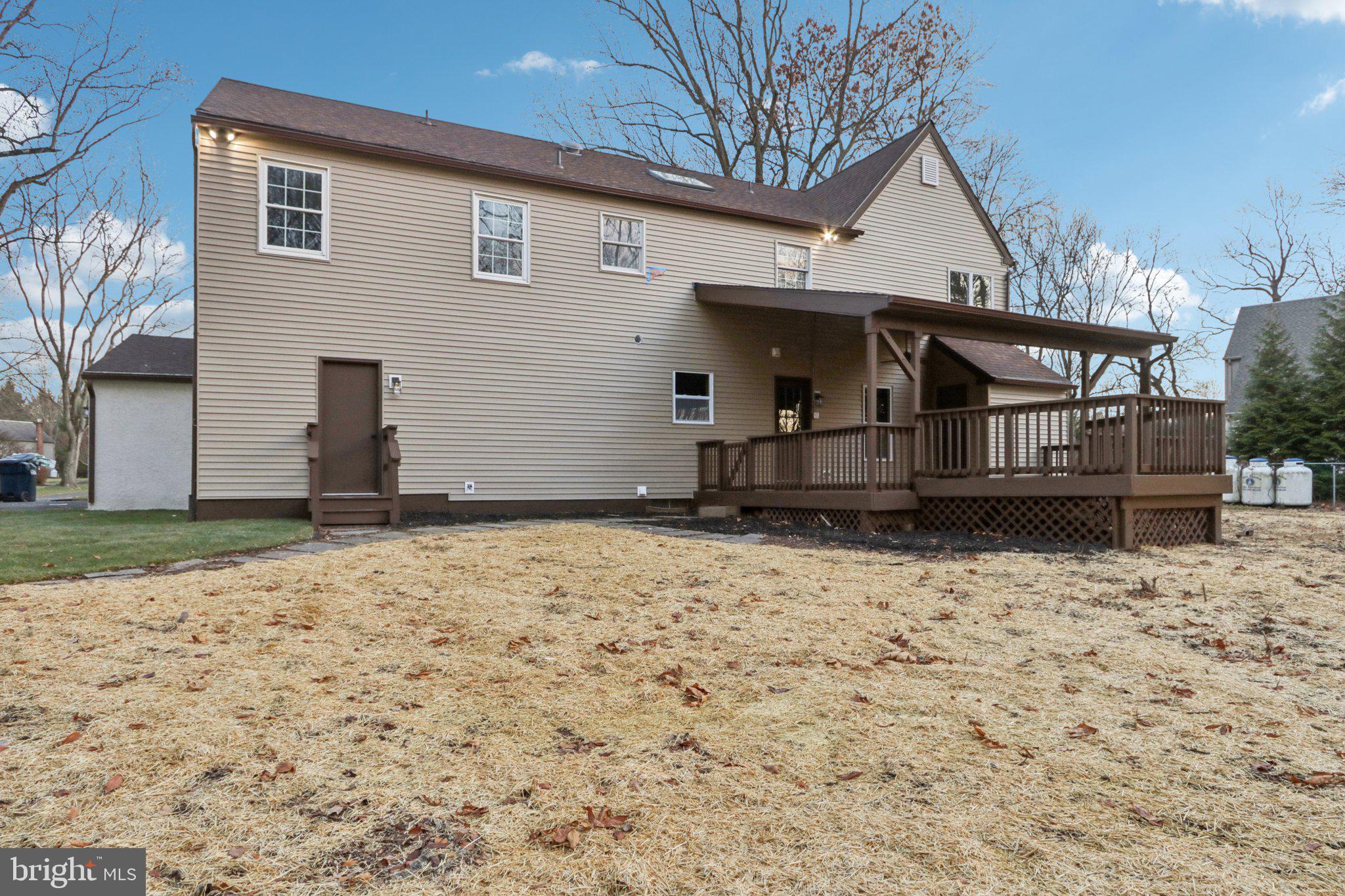 MAKEFIELD RIDGE - Residential