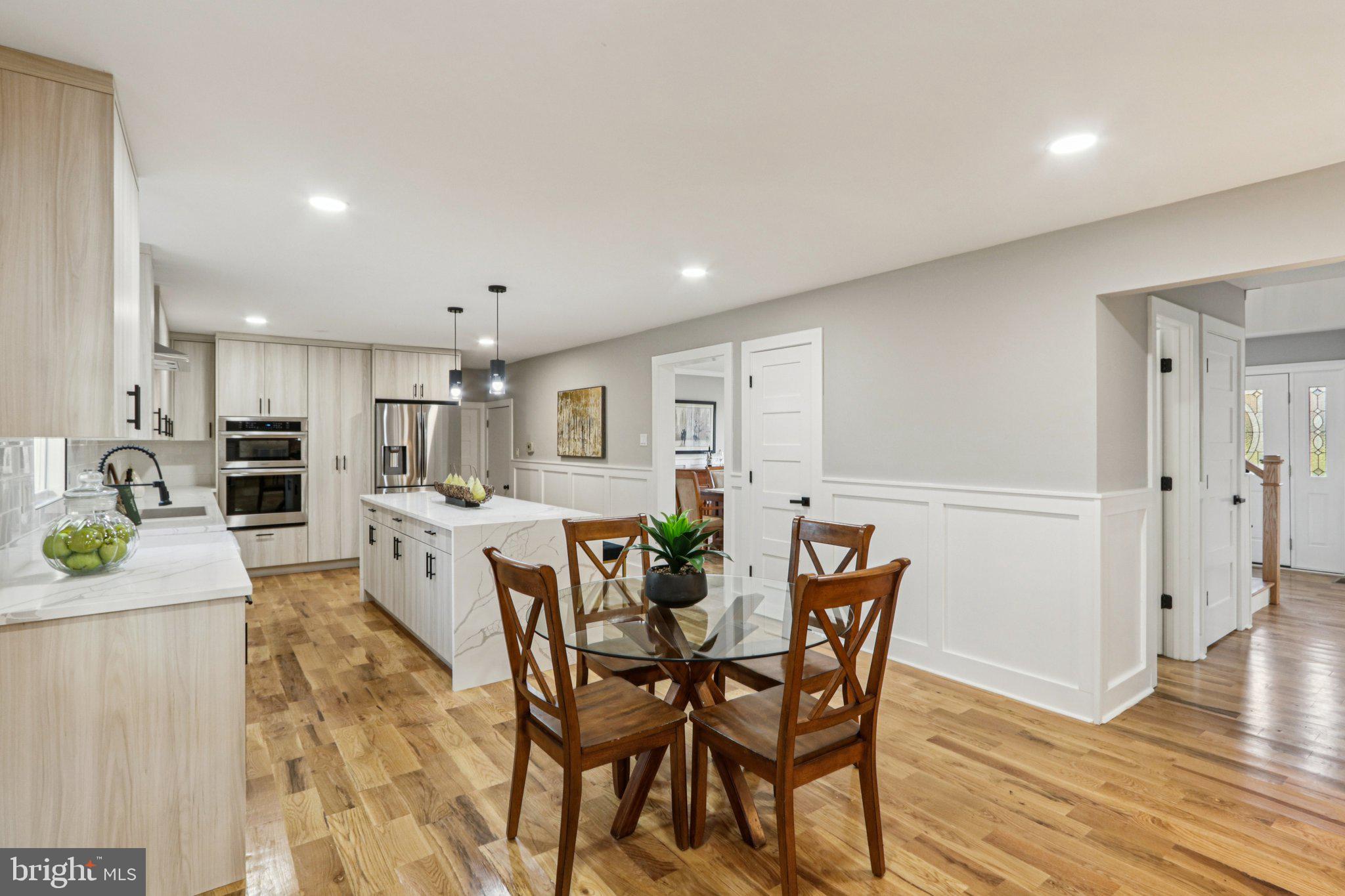 MAKEFIELD RIDGE - Residential