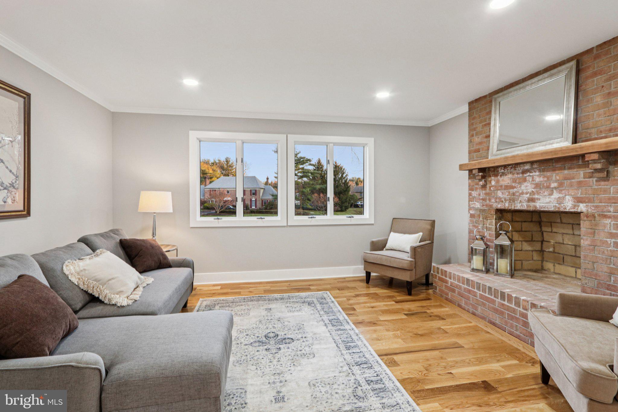 MAKEFIELD RIDGE - Residential