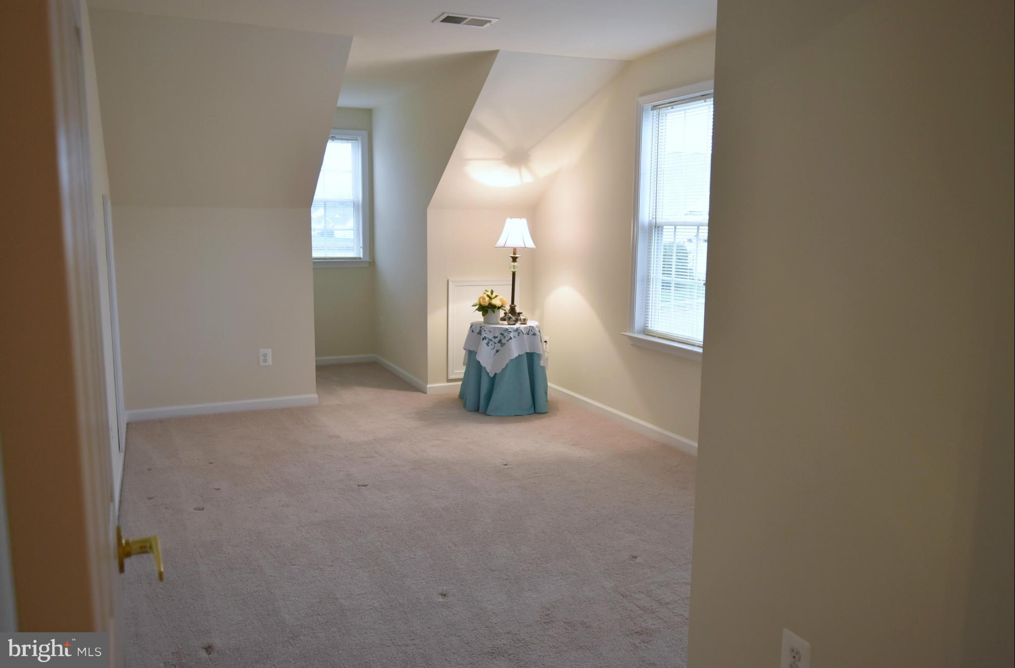 HERITAGE HUNT - Residential