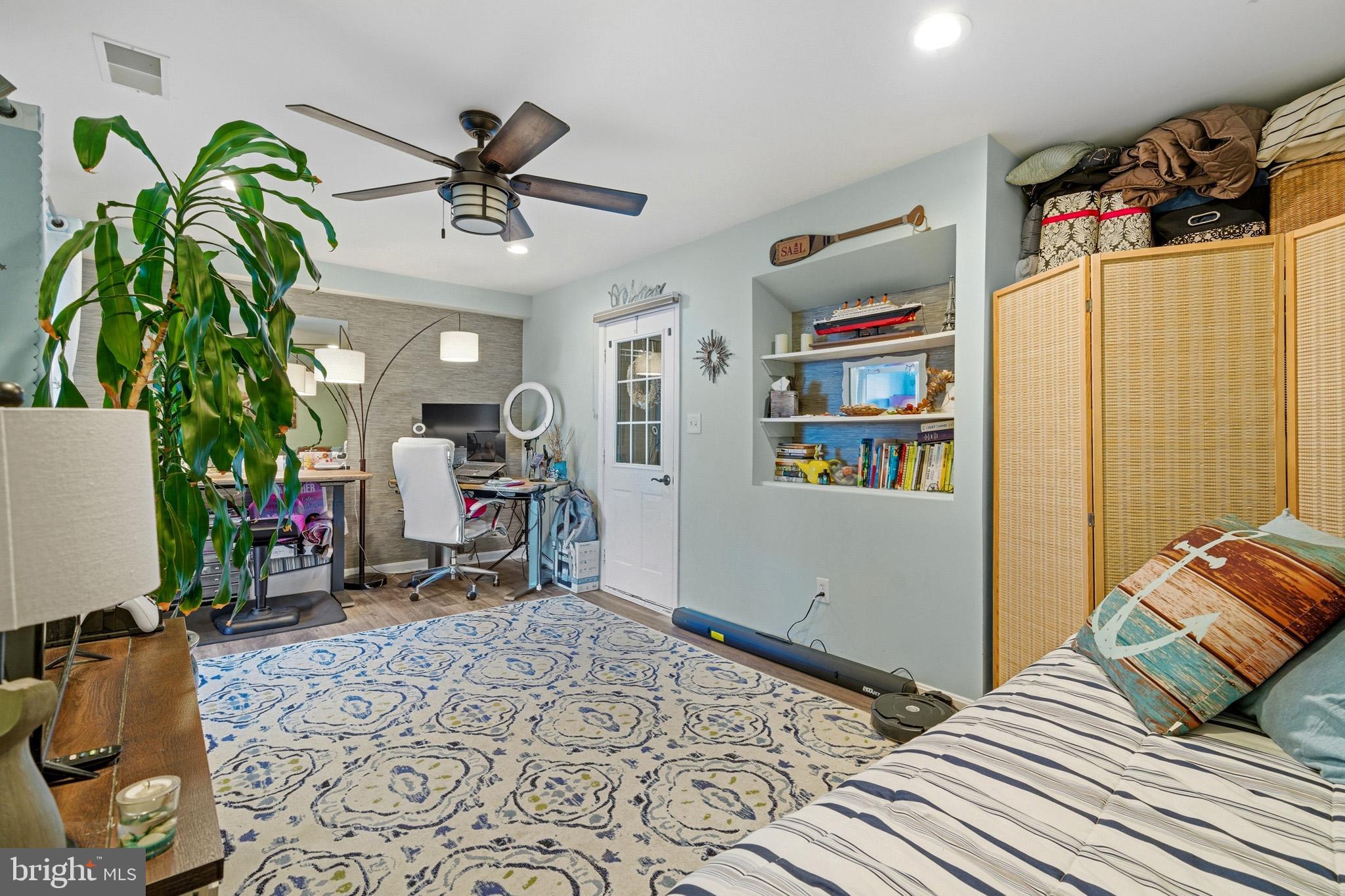 NORTH CHESAPEAKE BEACH - Residential