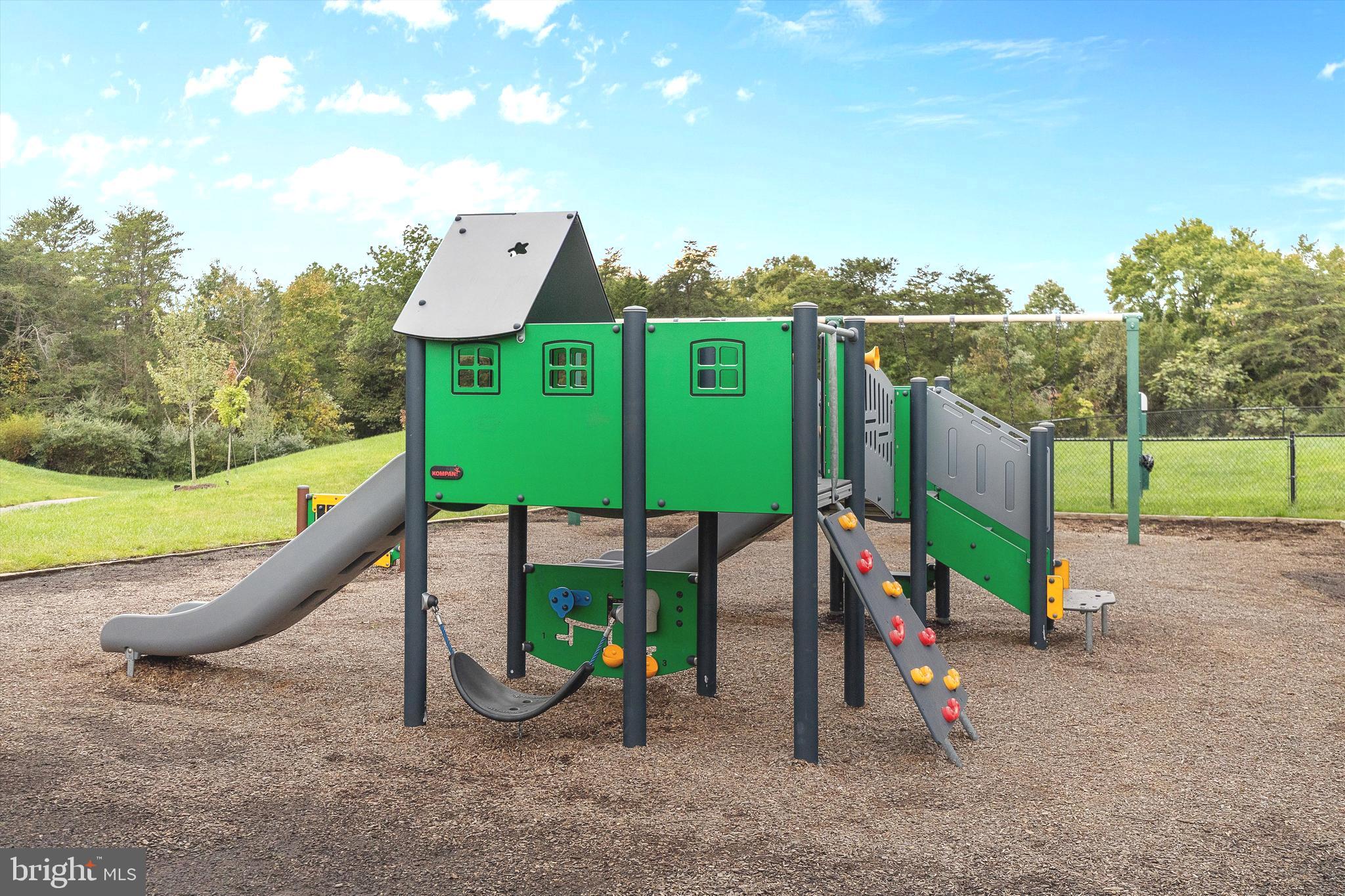 WENTWORTH GREEN - Residential