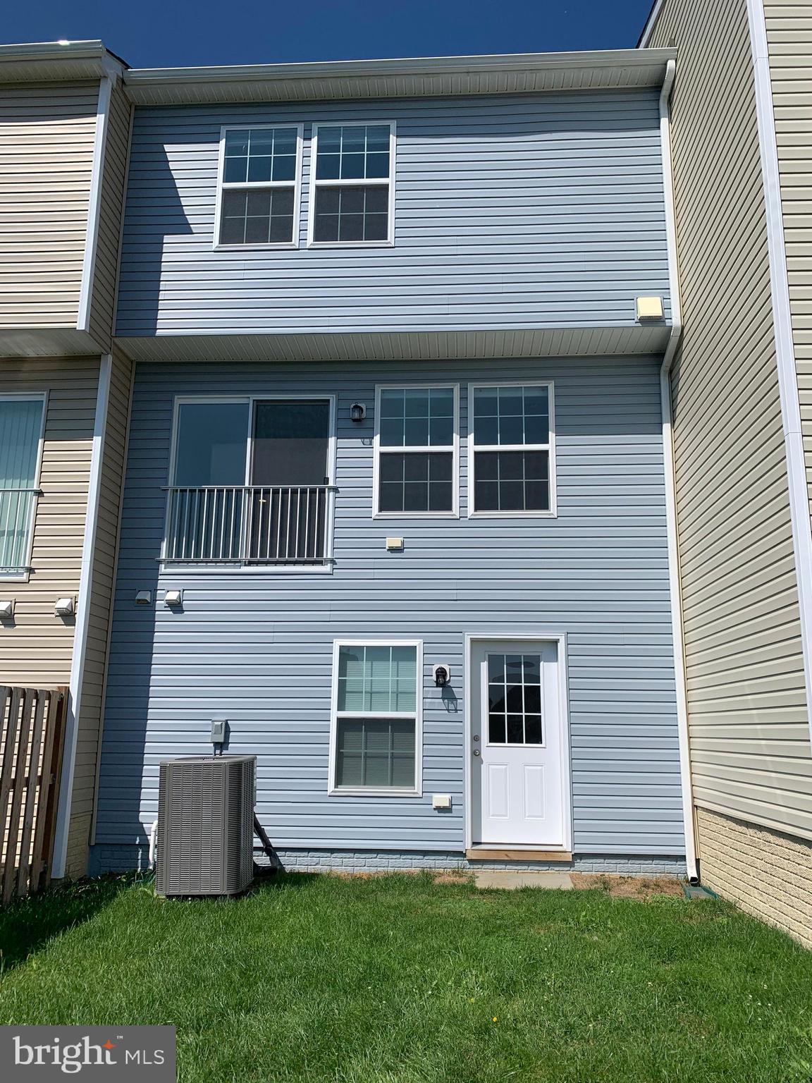 STONEBROOK VILLAGE - Residential Lease